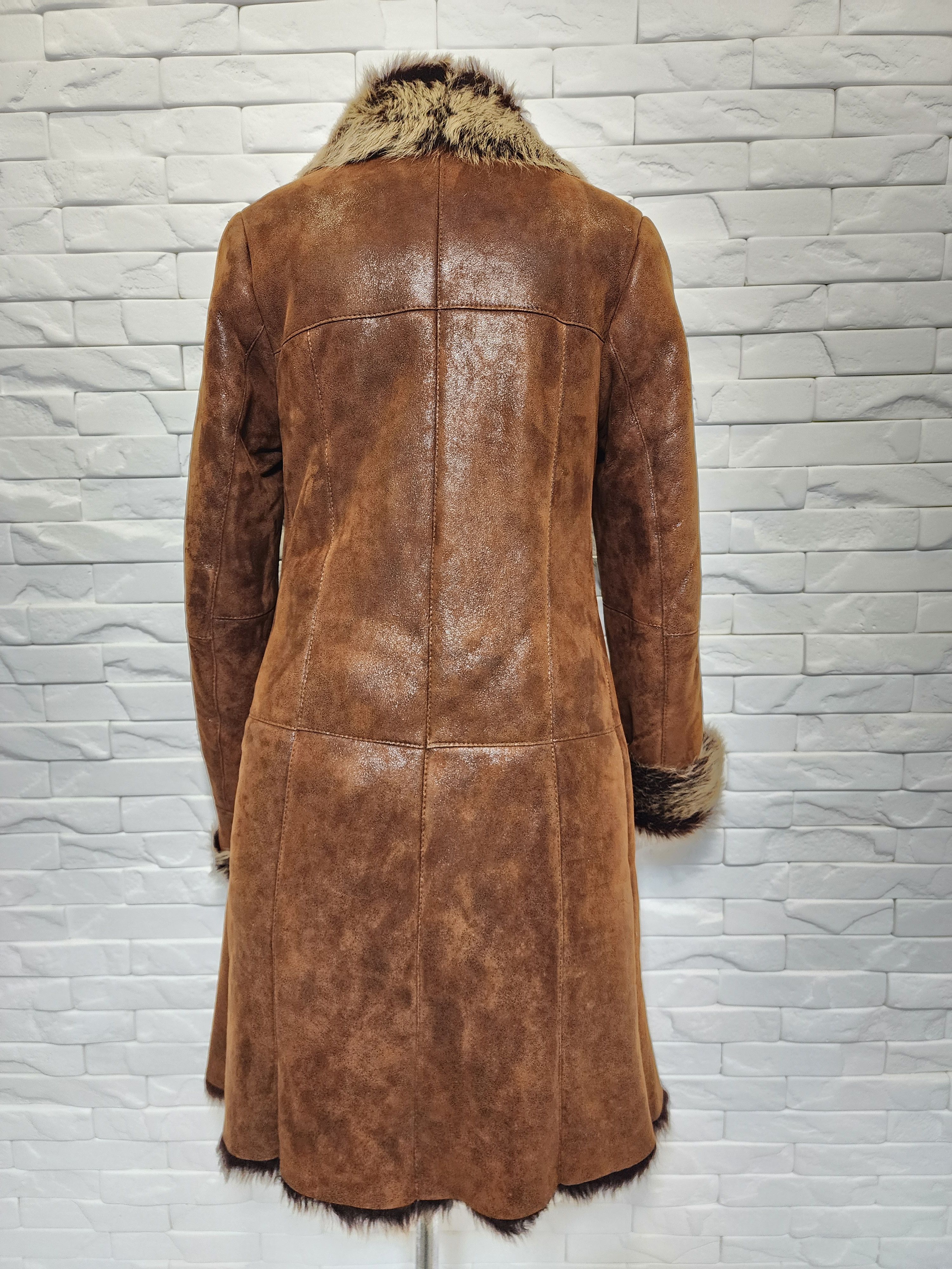 Genuine Leather Brown Sheepskin Coat: Women's Warm Genuine Fur Size S / US 4 / IT 40 - 6 Thumbnail