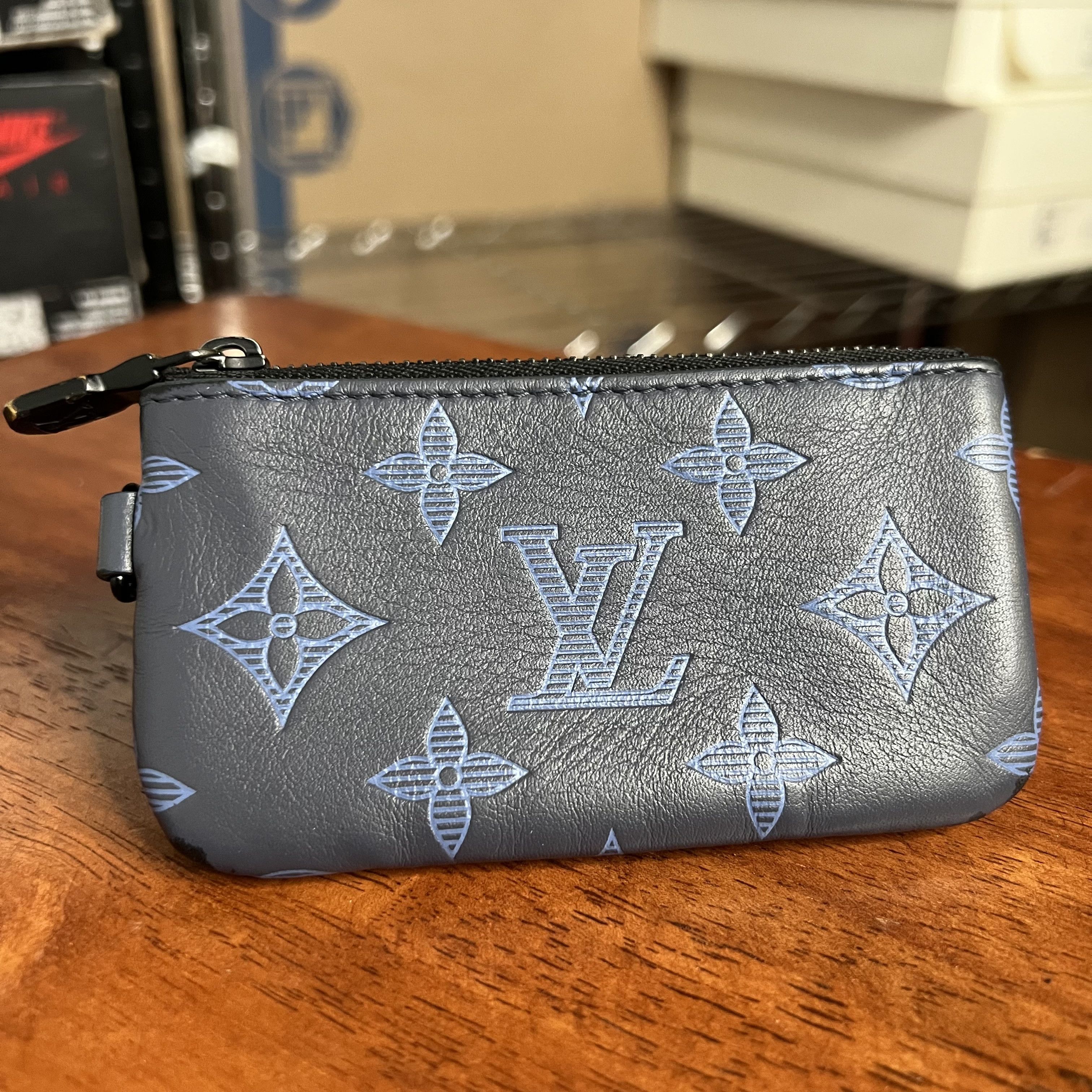 Louis Vuitton Louis Vuitton Monogram Shadow Leather Coin Case Size ONE SIZE - 1 Thumbnail