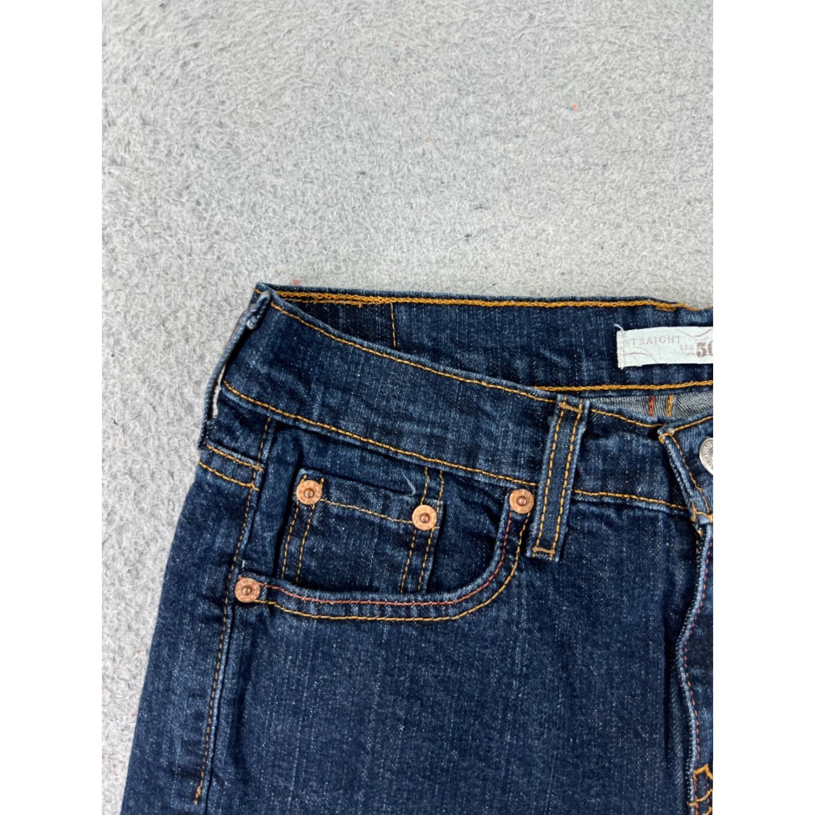 Levi's Levi's Shorts Womens 4 Blue Denim Jean 505 Cutoff Dark Wash Cotton Blend 26x3 Short Casual Womens Size 27" / US 4 / IT 40 - 4 Thumbnail