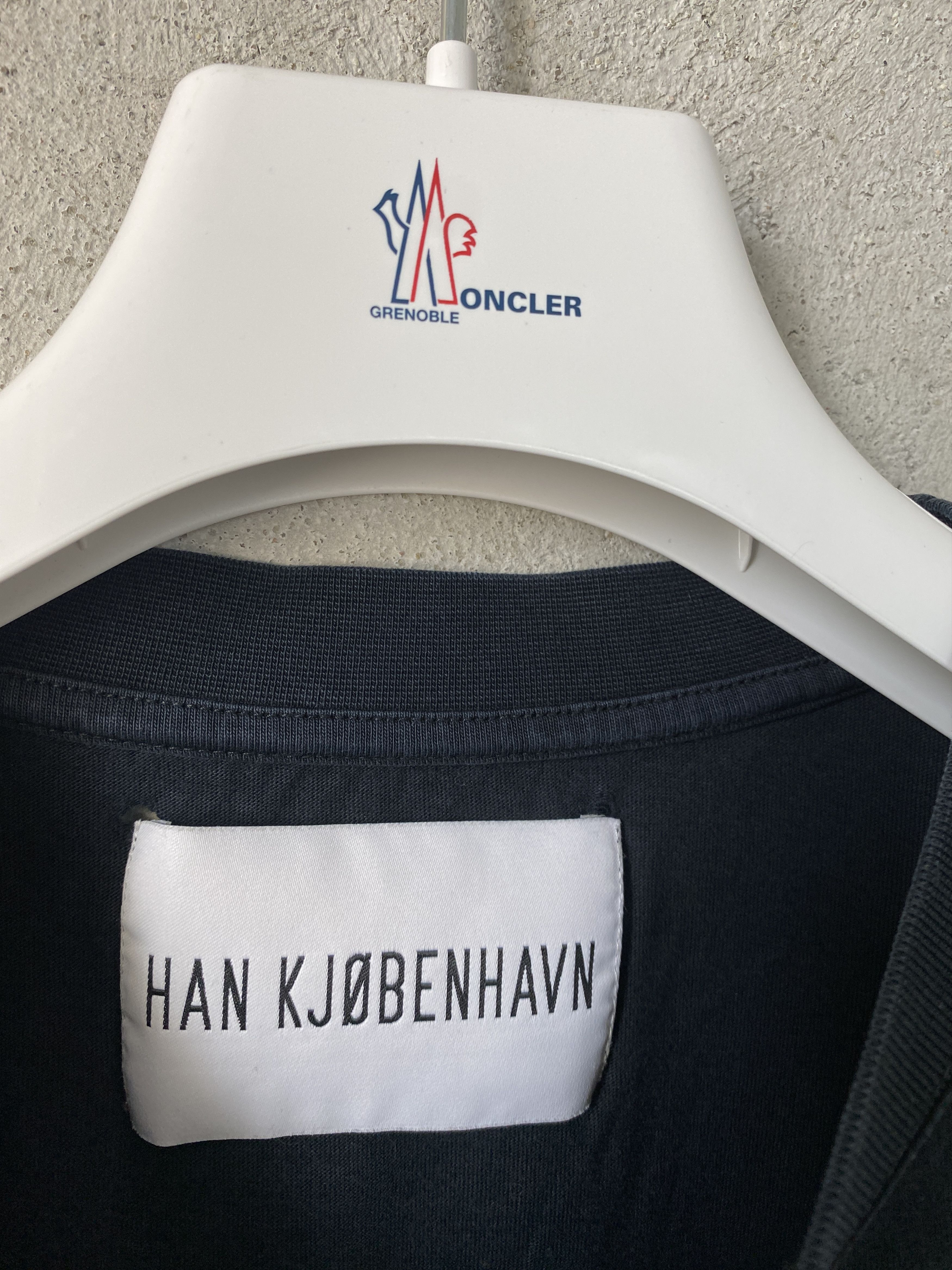 Han Kjobenhavn Han Kjobenhavn small logo t-shirt tee casual skate Size US L / EU 52-54 / 3 - 3 Thumbnail
