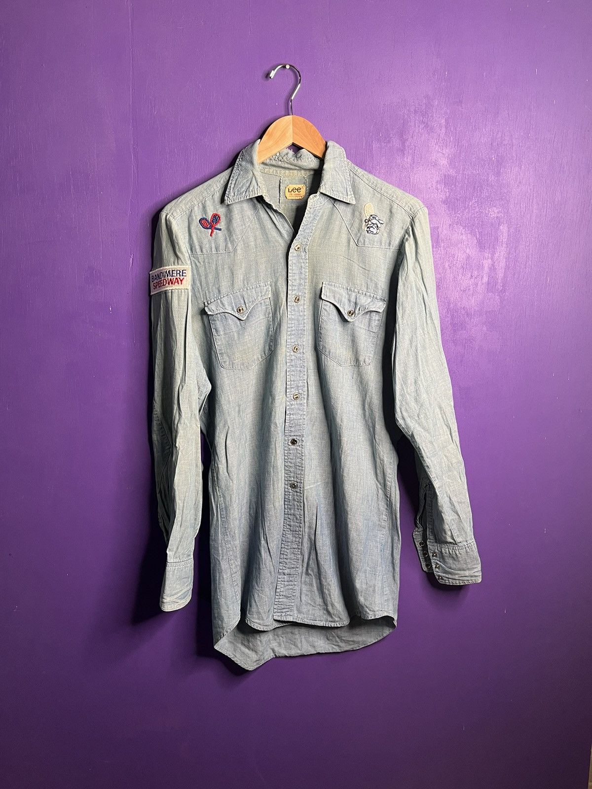 Vintage 70s Lee embroidered metal snap shirt