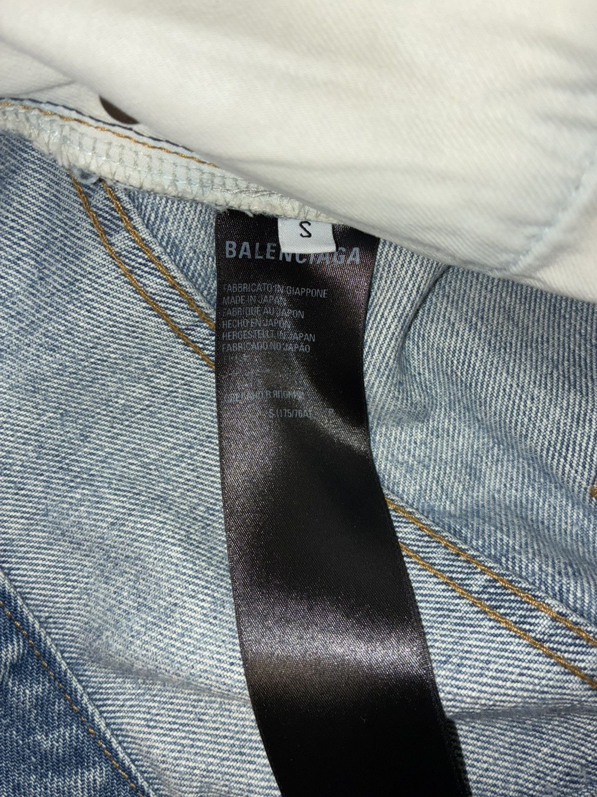 Balenciaga Balenciaga Skater Shorts Size US 32 / EU 48 - 14 Thumbnail