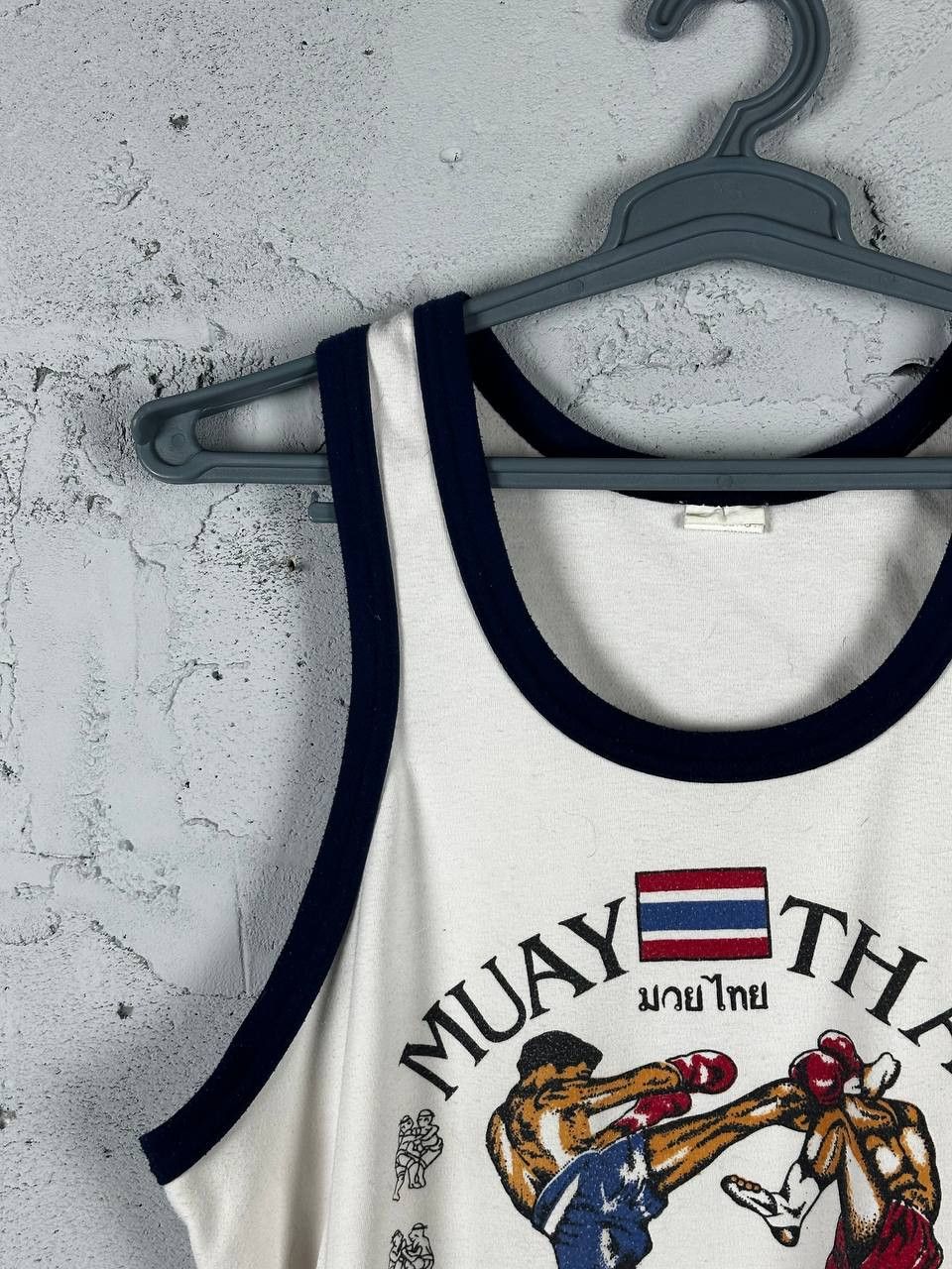 Vintage Vintage 90s Muat Thai White Tank Top Size US L / EU 52-54 / 3 - 4 Thumbnail