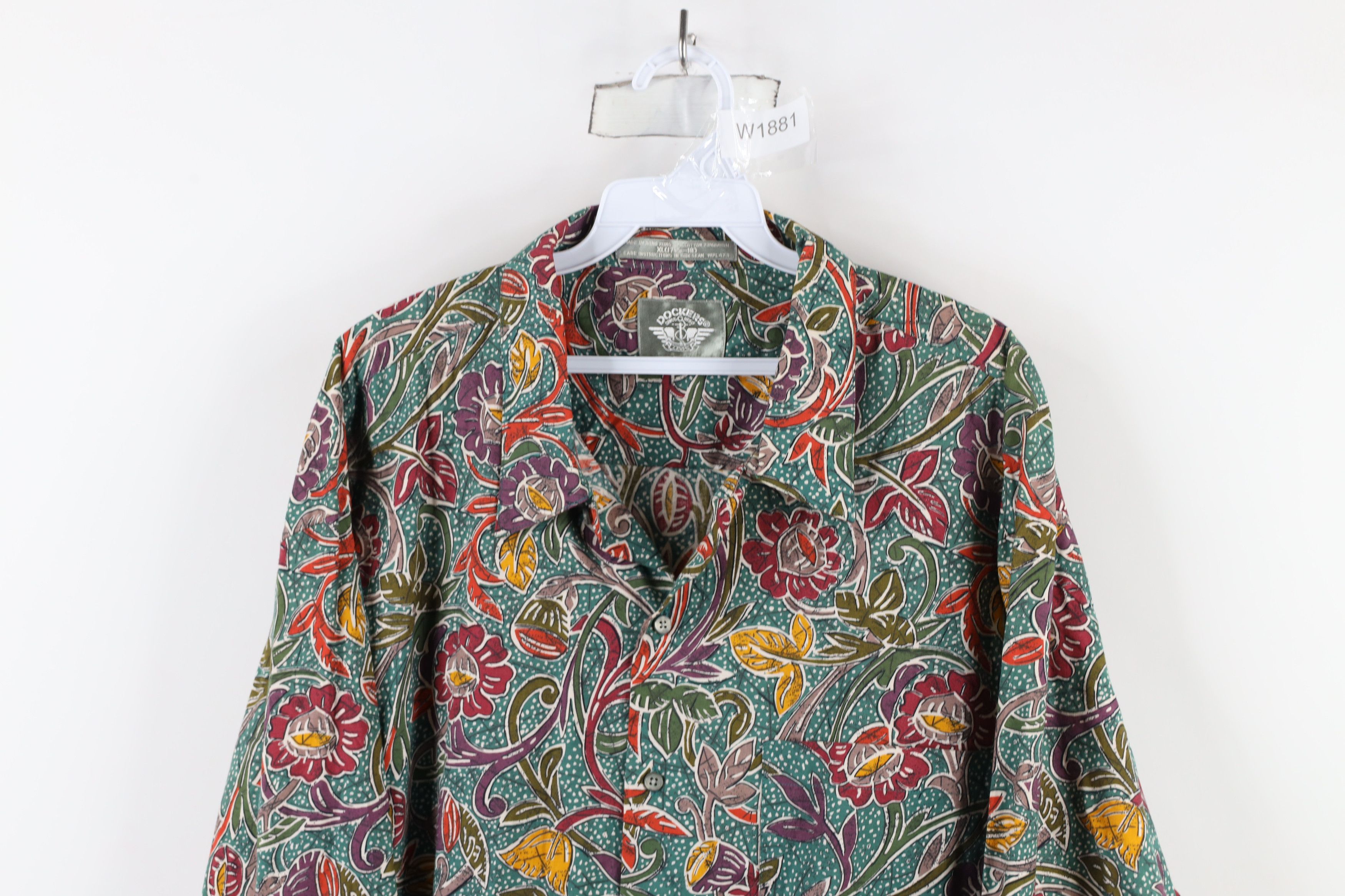 Vintage Vintage 90s Streetwear Tapestry All Over Print Button Shirt Size US XL / EU 56 / 4 - 2 Thumbnail