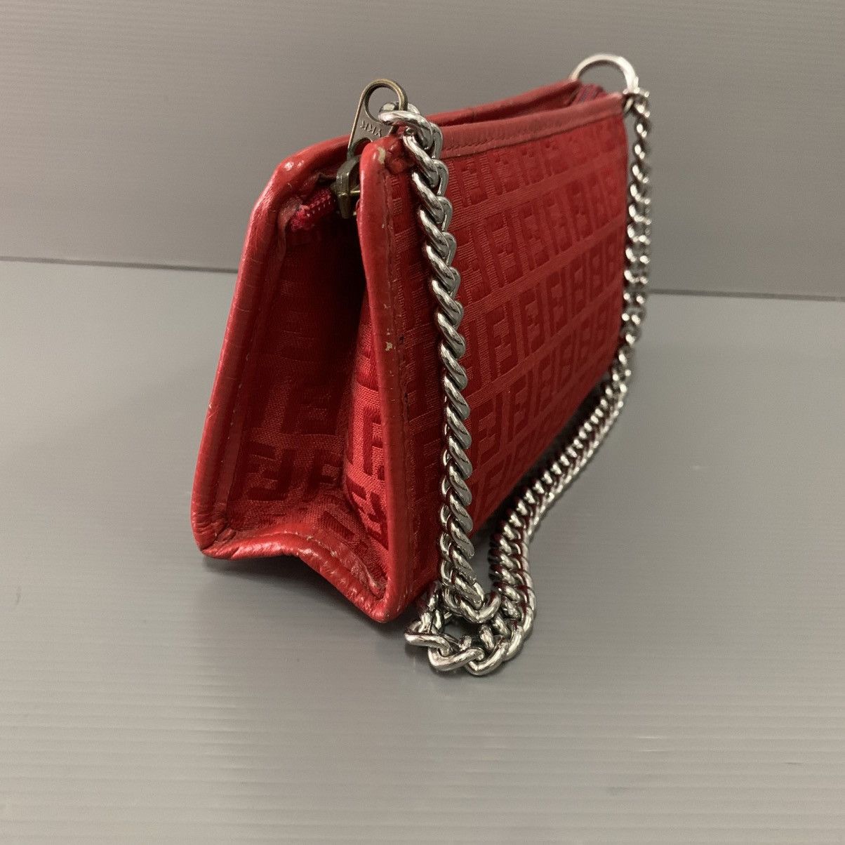 Fendi Fendi Small Chain Pochette Clutch Bag Size ONE SIZE - 2 Thumbnail
