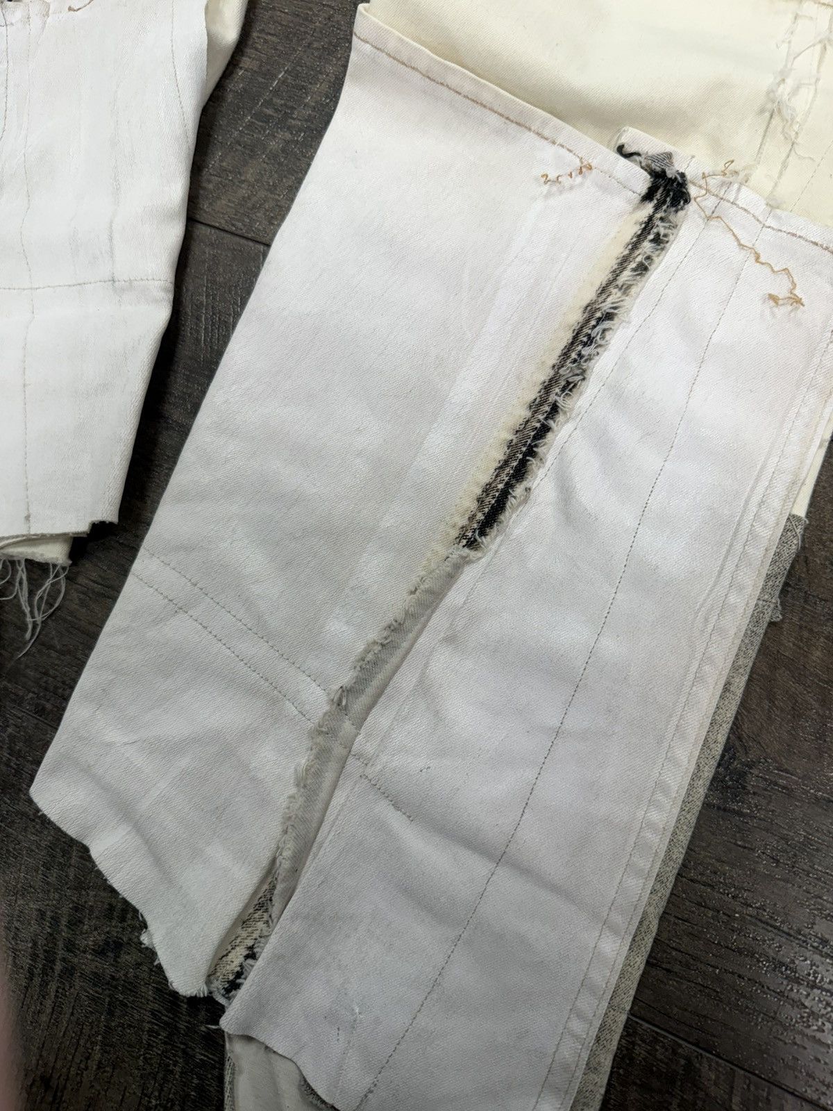 Rick Owens Swampgod LUISAVIAROMA Exclusive 1 of 1 Wax Flare Denim Size US 32 / EU 48 - 17 Thumbnail