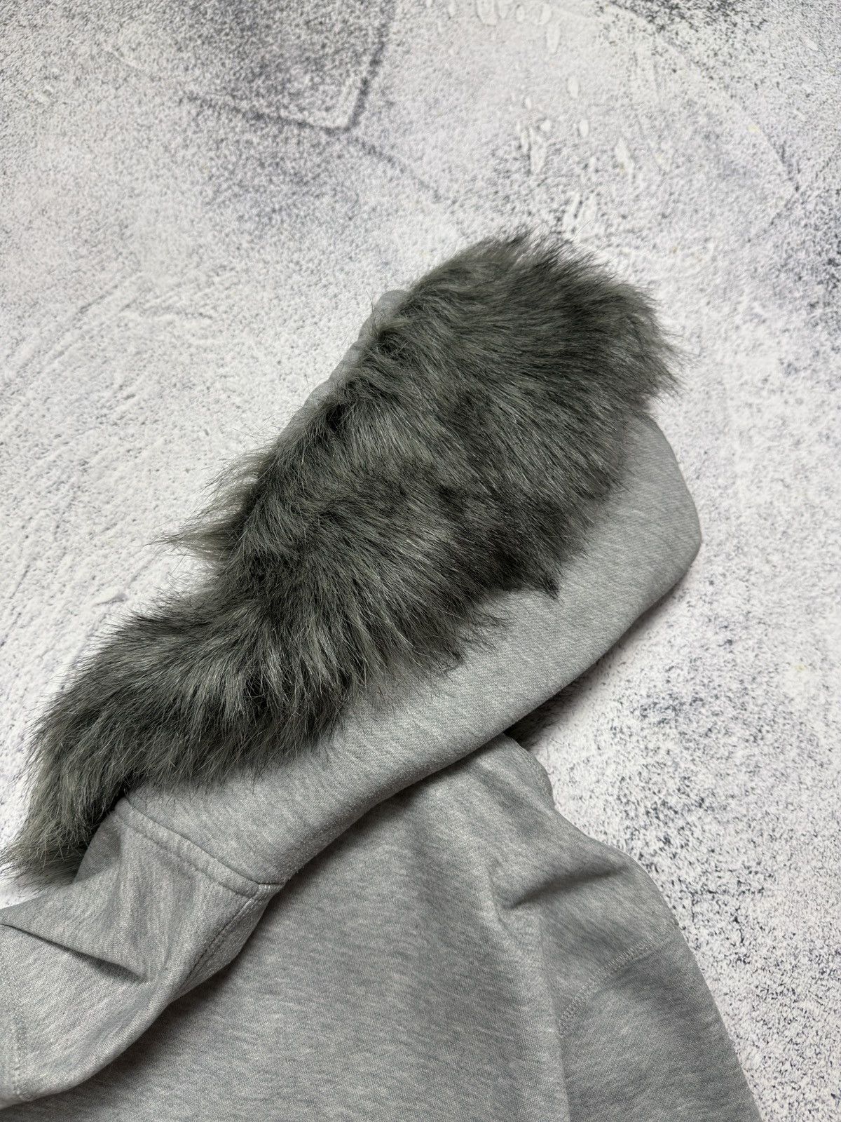 Abercrombie & Fitch Y2K Abercrombie & Fitch Faux Fur Zip Up Hoodie Cyber Size US M / EU 48-50 / 2 - 13 Thumbnail