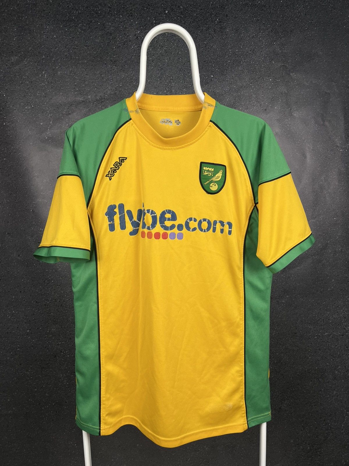Other Norwich City vintage 2006 2008 home soccer football jersey Size US M / EU 48-50 / 2 - 1 Thumbnail