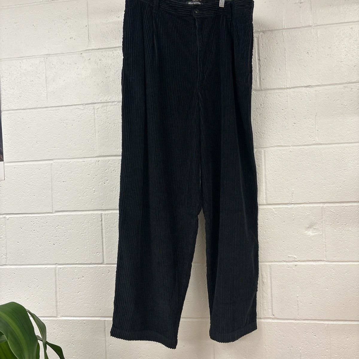 Urban Outfitters Urban Outfitters Corduroy Size US 34 / EU 50 - 4 Thumbnail
