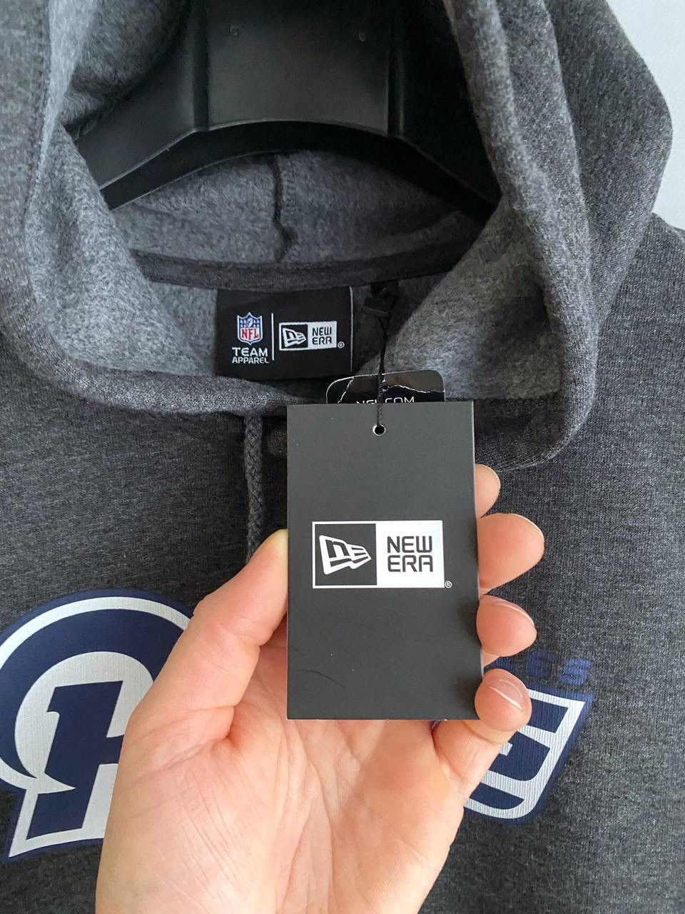 New Era New Era NFL Los Angeles Rams Team Gray Hoodie, Size S Size US S / EU 44-46 / 1 - 11 Thumbnail