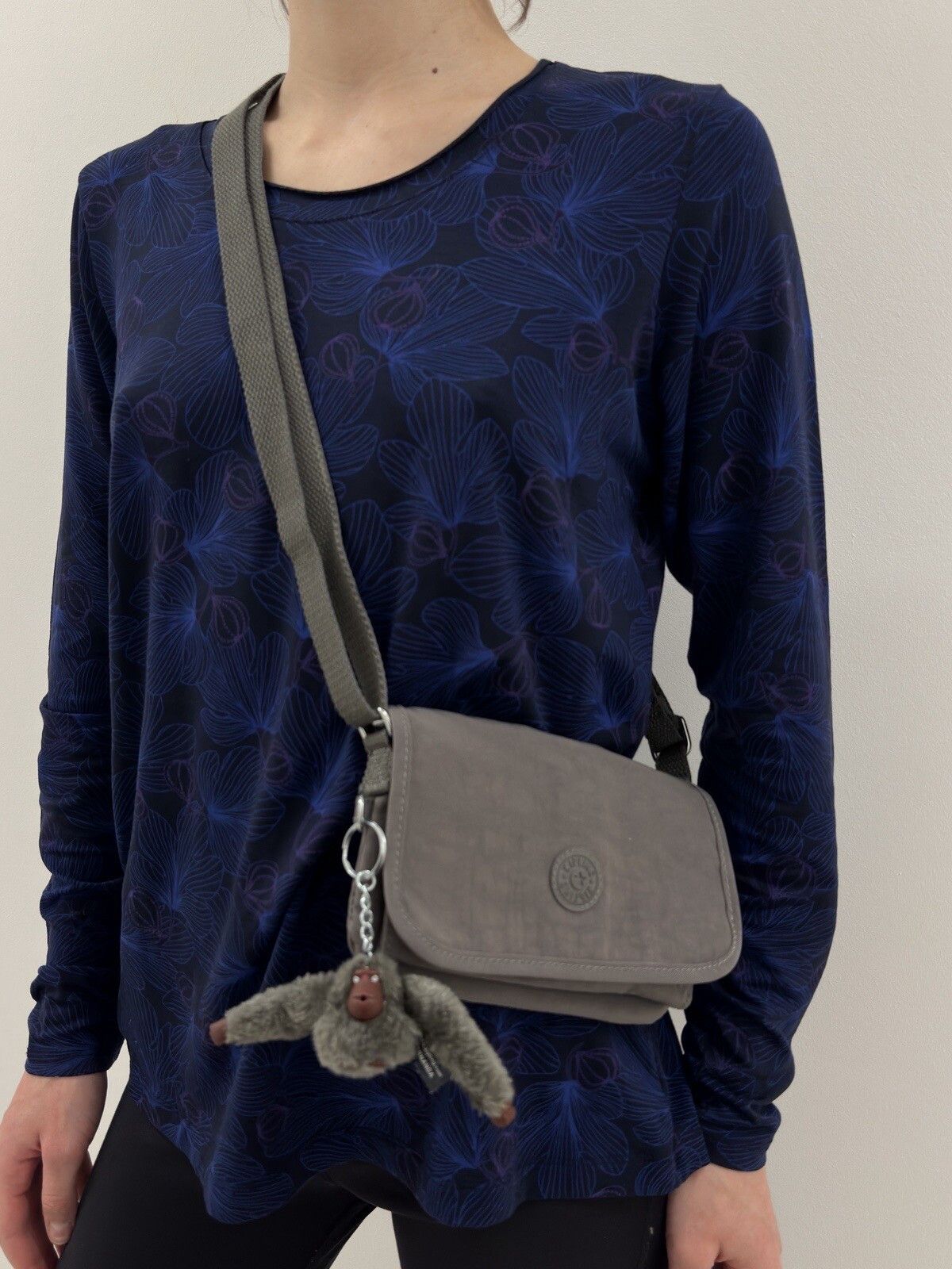Other Kipling Fernanda Gorilla Keychain Small Crossbody Bag Size ONE SIZE - 1 Thumbnail