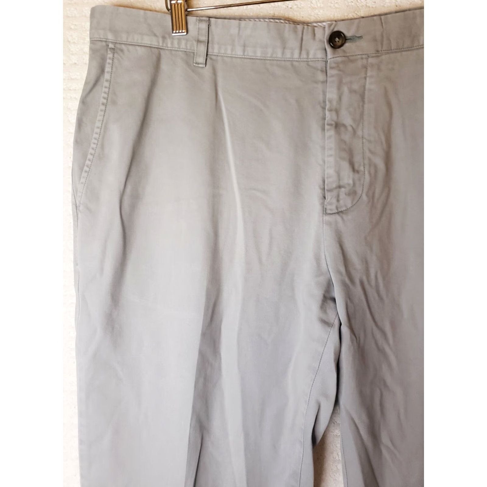 Southern Tide Southern Tide Pants SkipJack High Rise Straight Green Khaki Mens 42W x 33.5L Adjustable Flat Front Pima Cotton Twill 4 Pockets Clean Like New Size US 42 / EU 58 - 3 Thumbnail