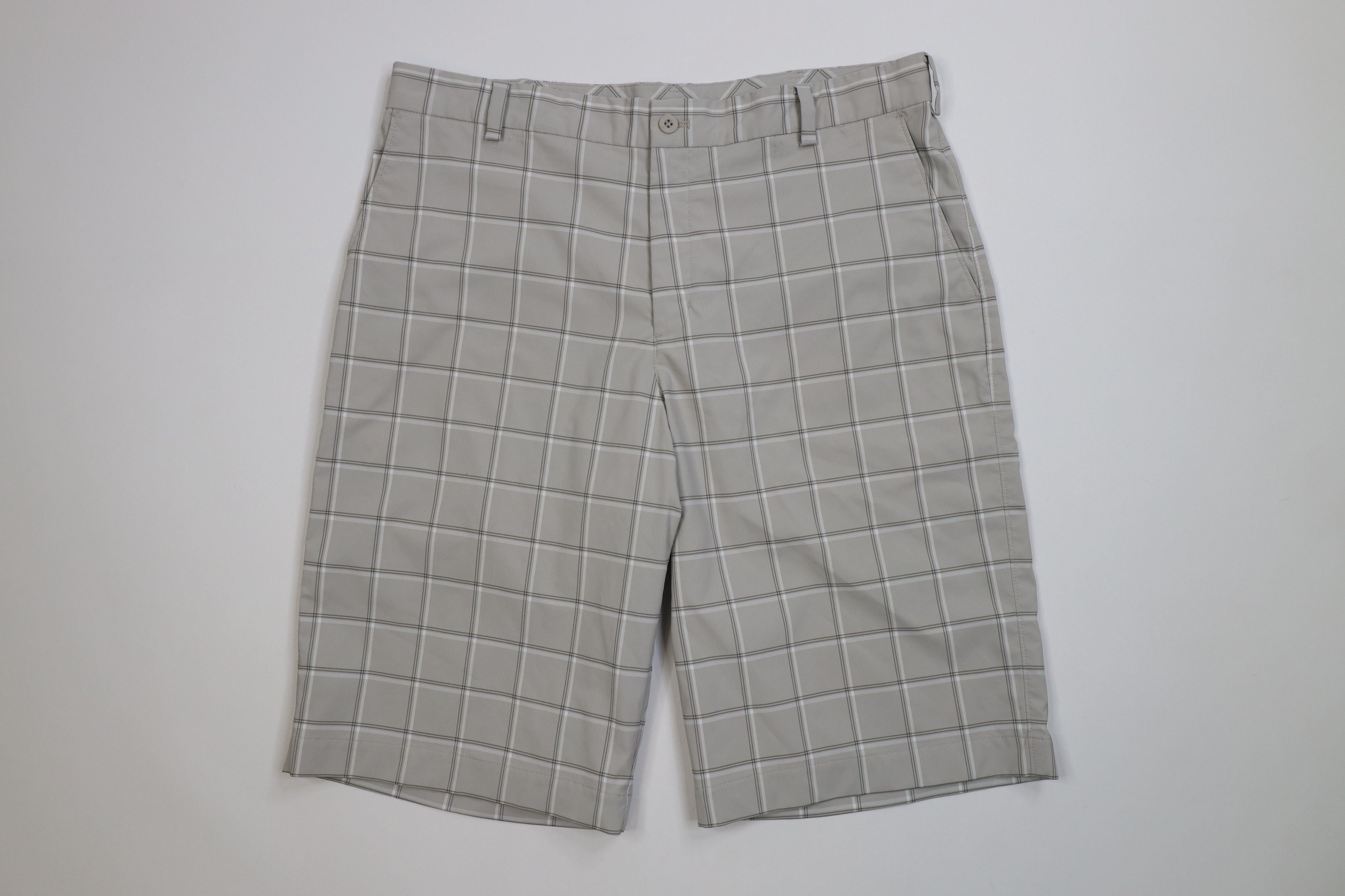 Nike Vintage Y2K Nike Golf Mini Swoosh Golfing Chino Shorts Plaid Size US 34 / EU 50 - 1 Thumbnail