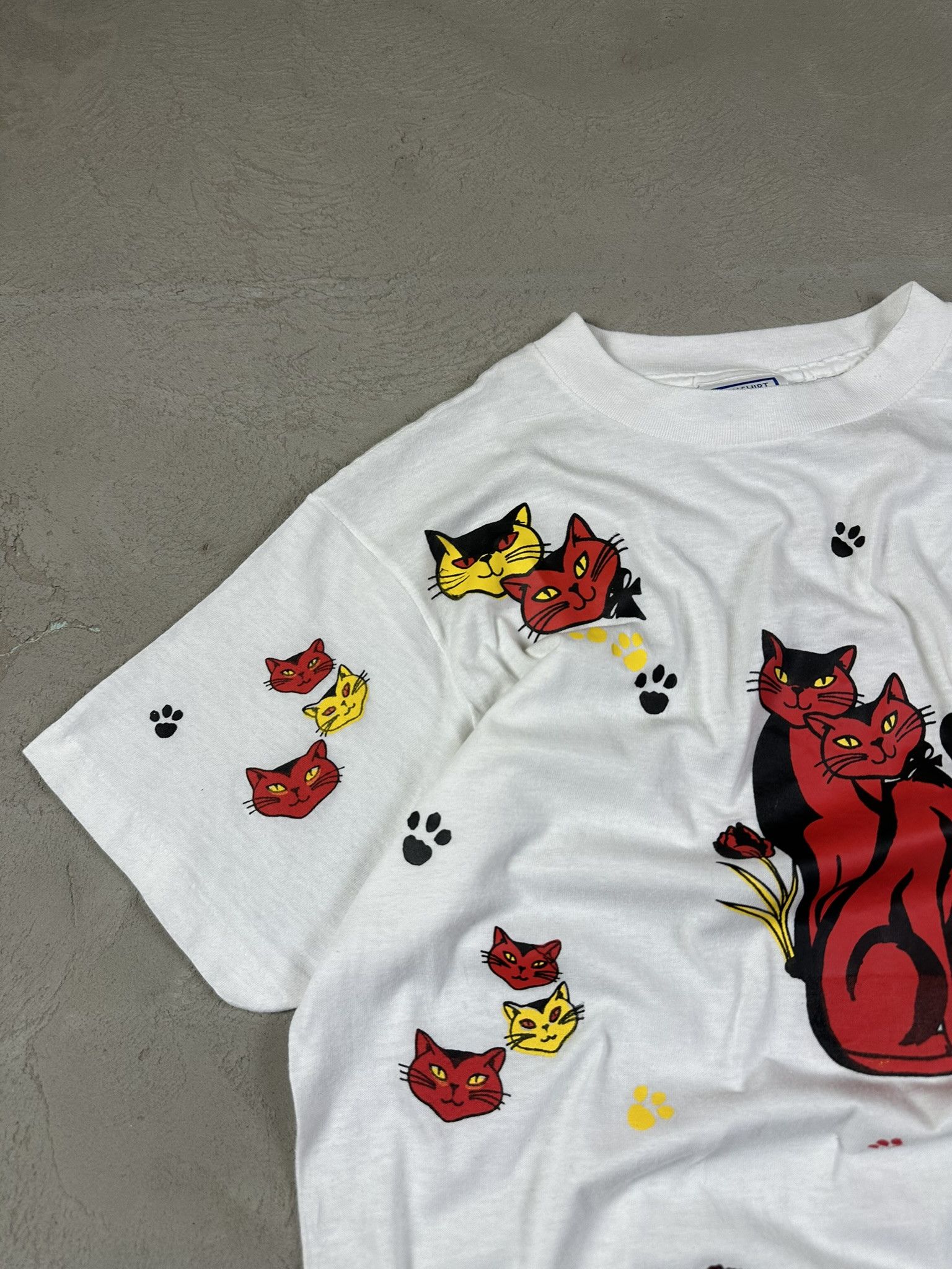 Vintage 90s Vintage Cute Cats Cat Animal Graphic T-shirt Size US L / EU 52-54 / 3 - 5 Thumbnail