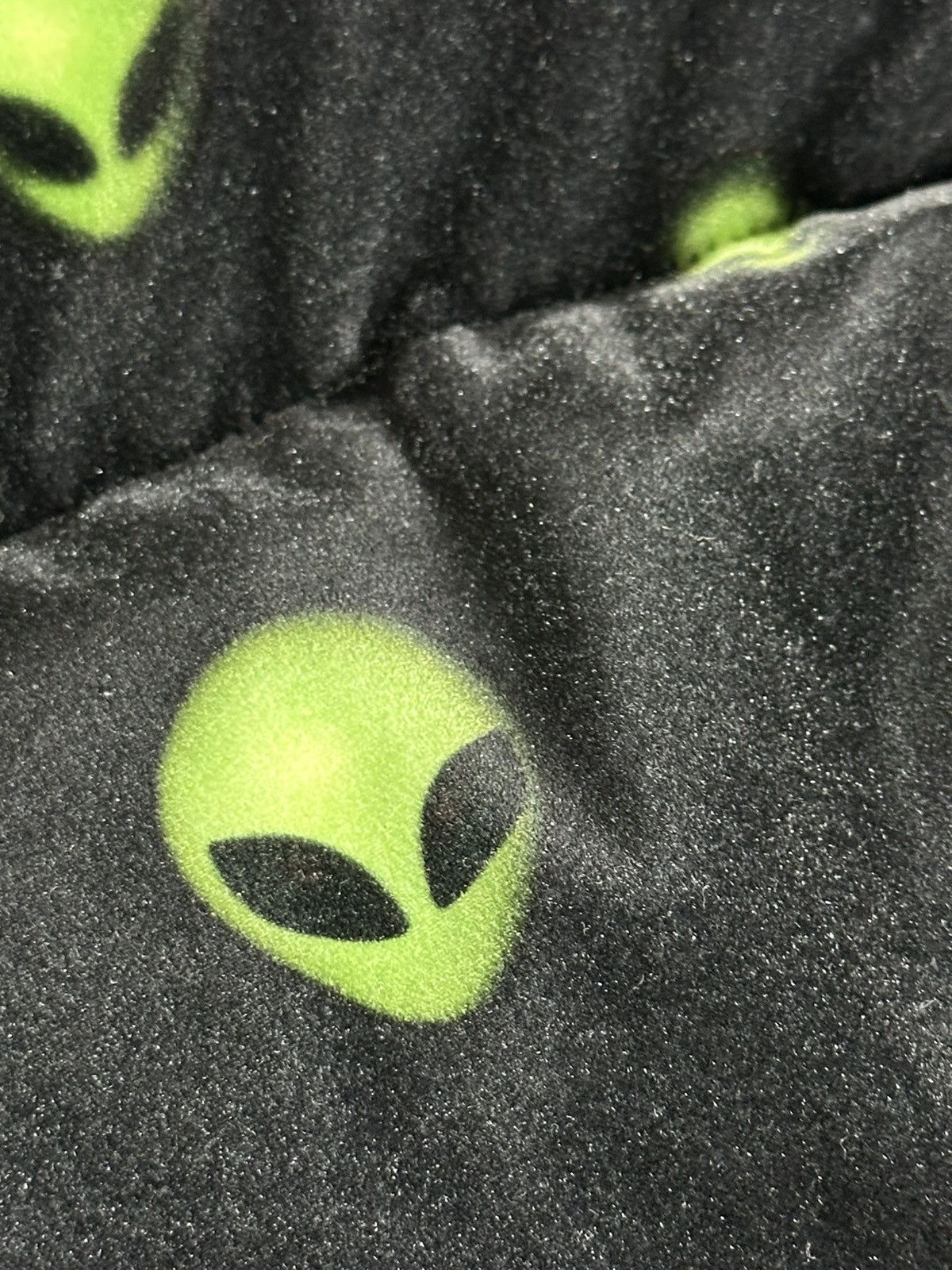 Vetements Vetements Alien Puffer Jacket Size US L / EU 52-54 / 3 - 14 Thumbnail
