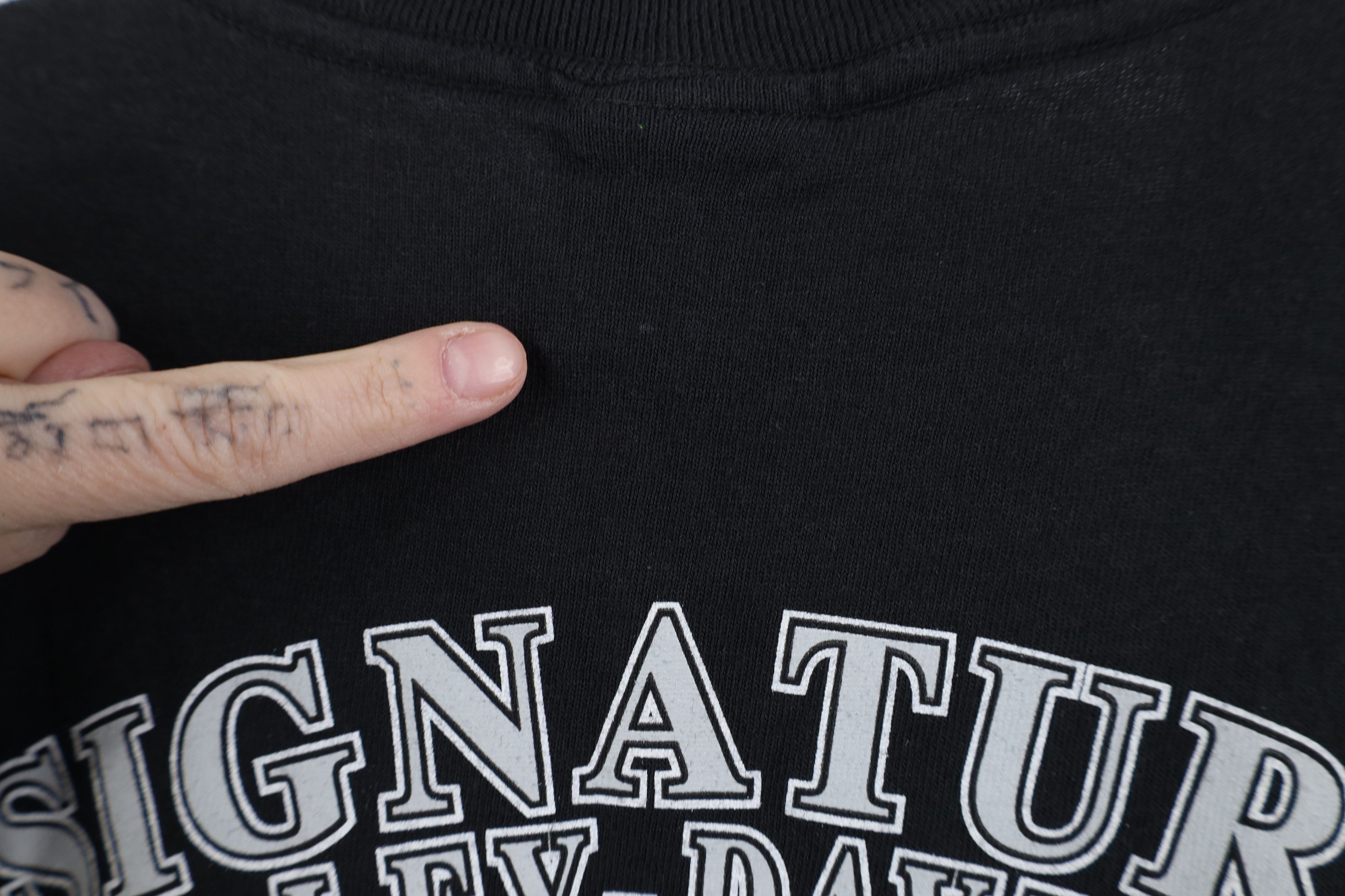 Vintage Vintage Y2K Spell Big Logo Short Sleeve T-Shirt Black USA Size US L / EU 52-54 / 3 - 9 Thumbnail