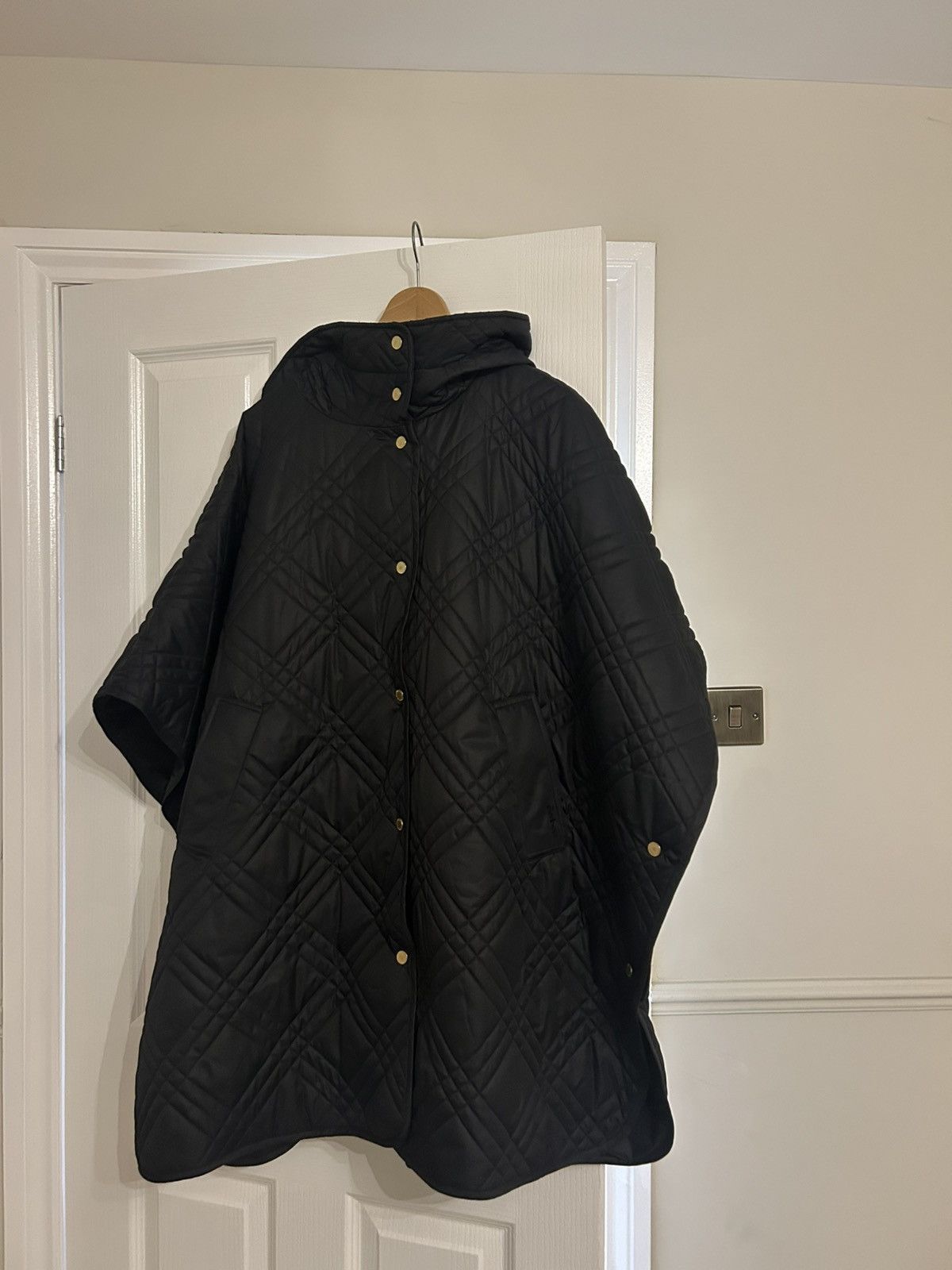 Barbour Barbour Quilted Cape Size L / US 10 / IT 46 - 1 Thumbnail