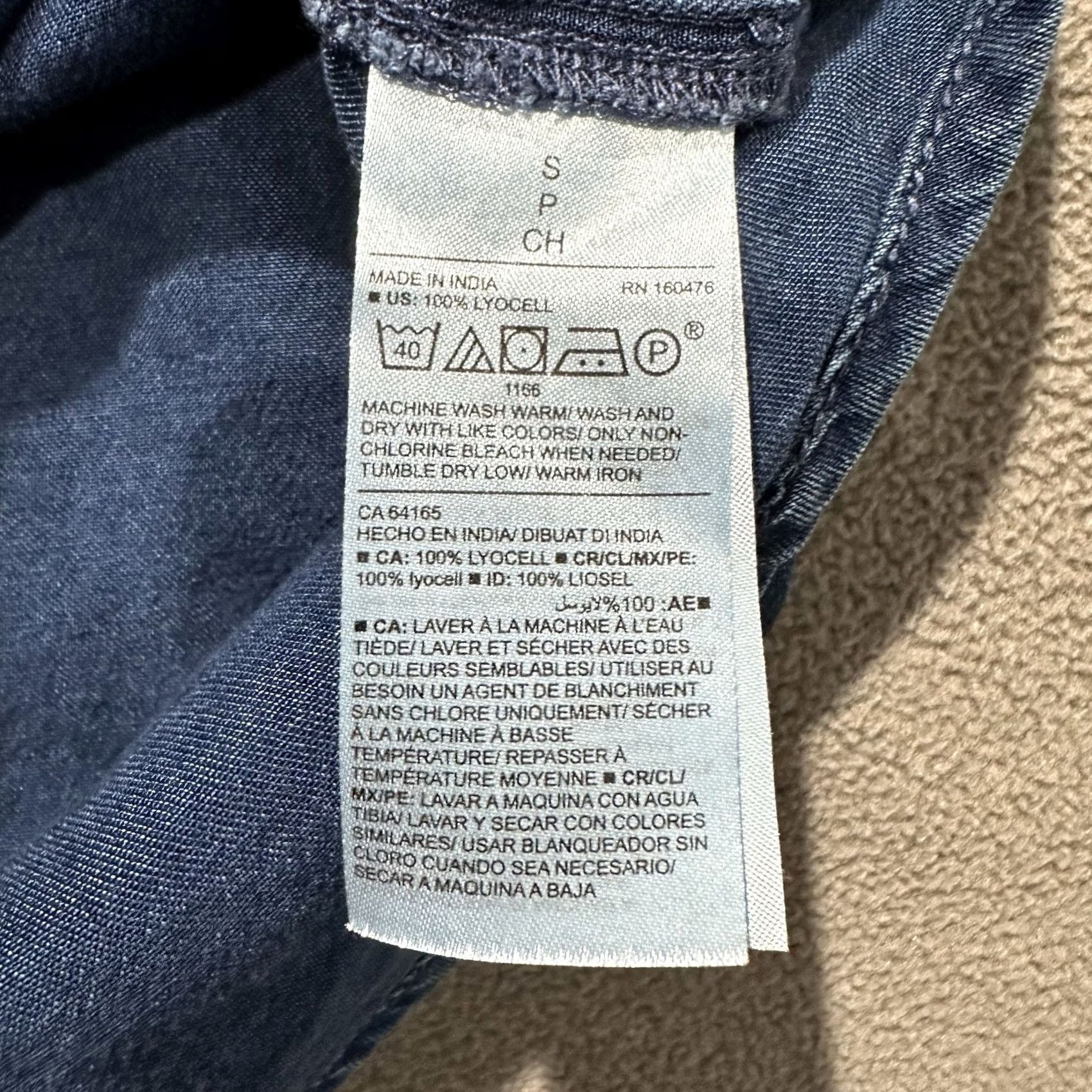 Old Navy Old Navy Blouse Shirt Women Small Blue Denim Chambray Boho V-Neck Quarter Button Size S / US 4 / IT 40 - 5 Thumbnail