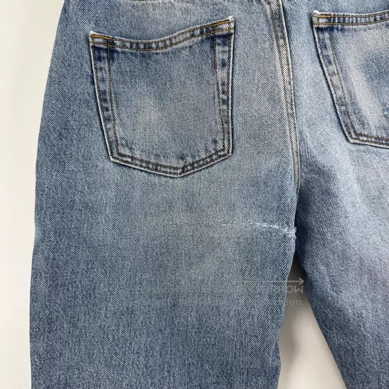 Saint Laurent Paris Saint Laurent Paris size XXS Distressed Blue Denim Jeans Size US 27 - 7 Thumbnail