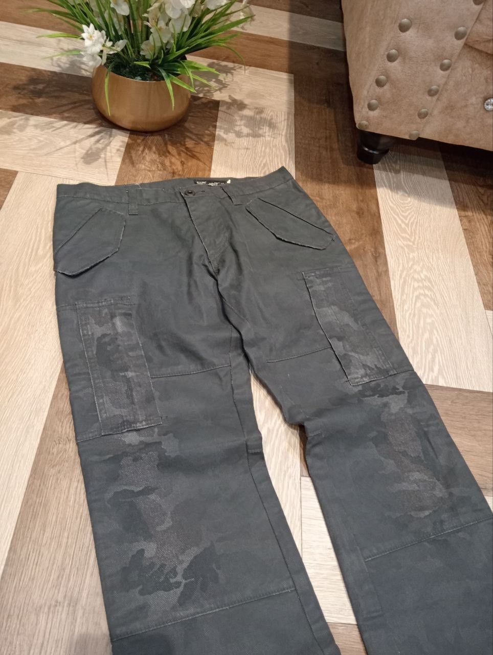 L7 Real Hip L7 REAL HIP JAPAN CAMO FLARED CARGO PANTS Size US 32 / EU 48 - 4 Thumbnail
