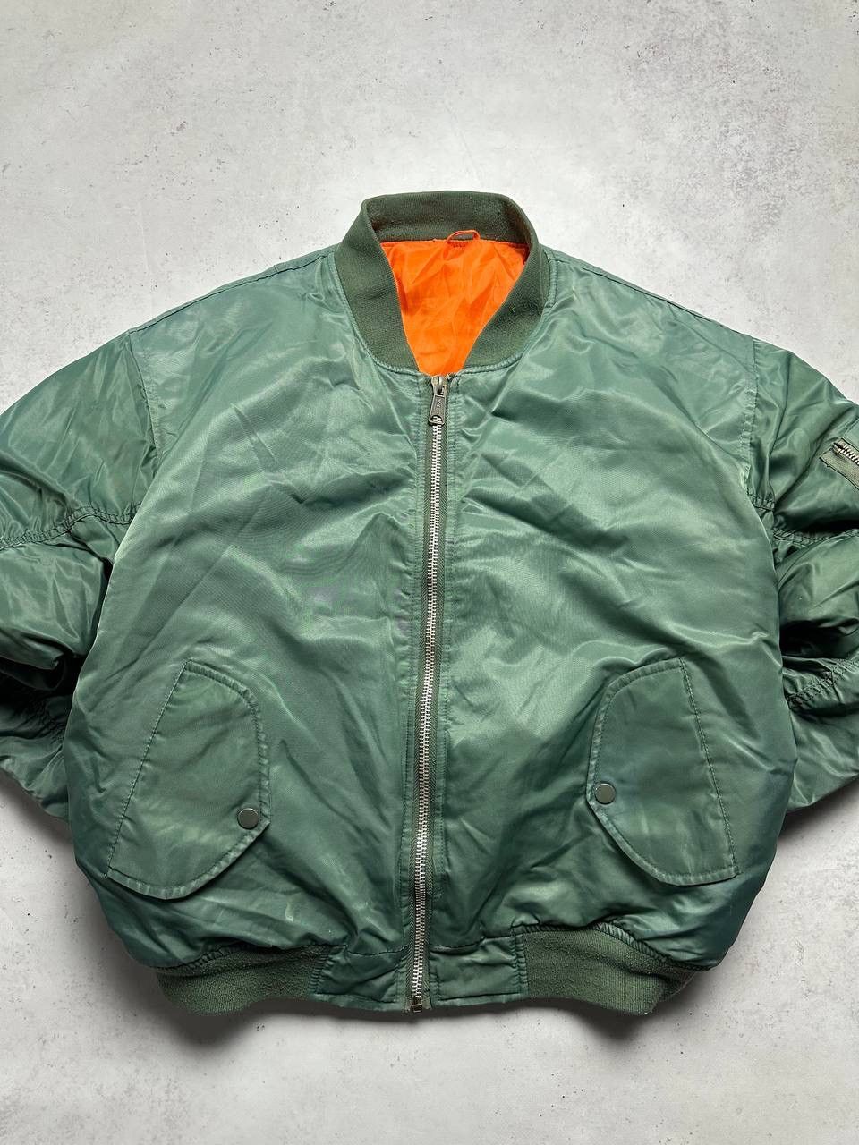Alpha Industries × Vintage Vintage MA-1 Pversized Bomber Jacket Y2K L Size US L / EU 52-54 / 3 - 4 Thumbnail