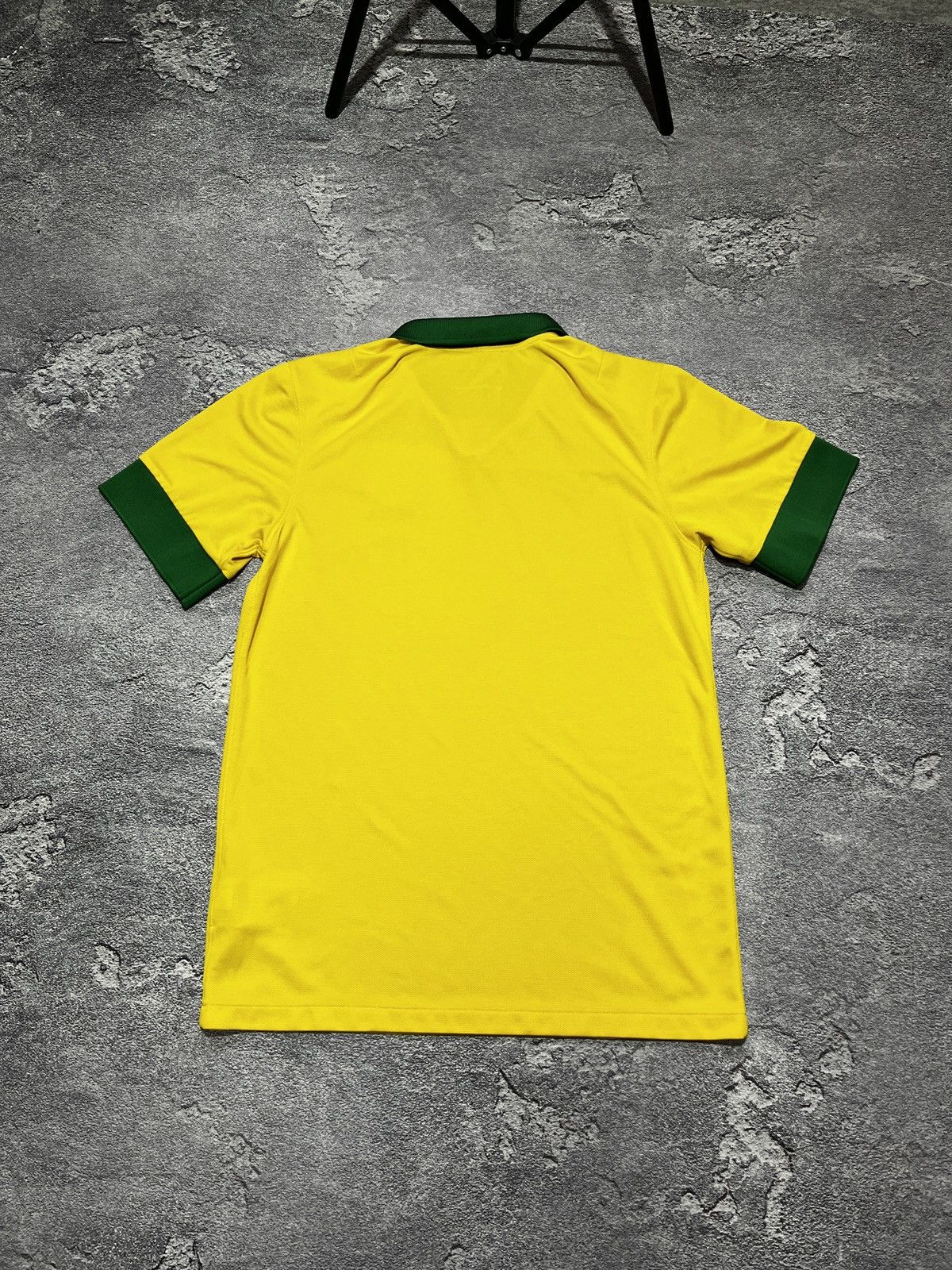 Nike Vintage Nike Brasil Brazil soccer jersey size S Size US S / EU 44-46 / 1 - 3 Thumbnail
