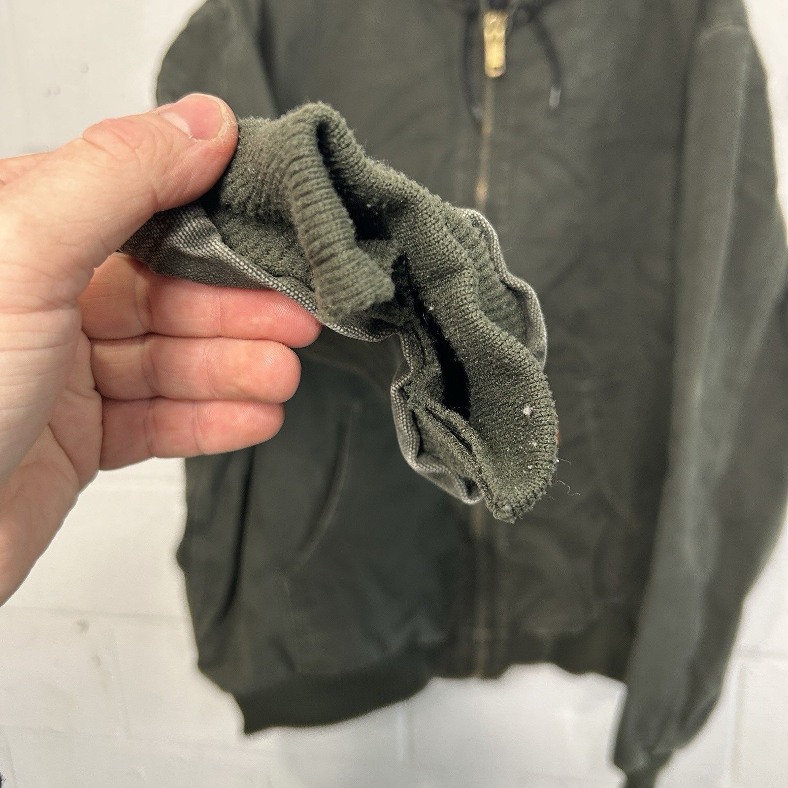 Carhartt Vintage Carhartt Quilted Hooded Active Jacket “Moss” J130 Size US XL / EU 56 / 4 - 6 Thumbnail