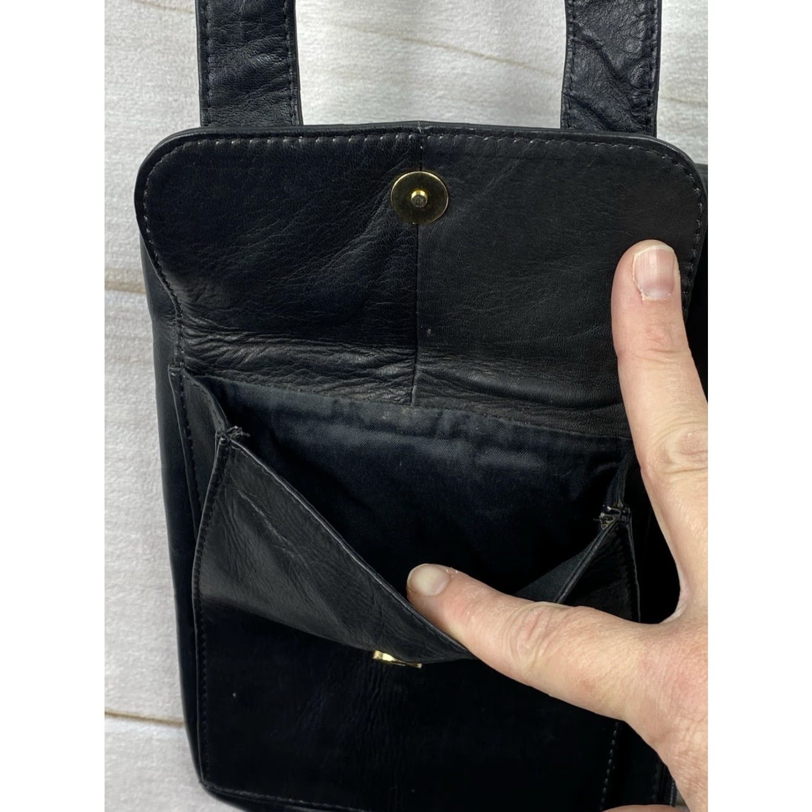 Vintage VINTAGE Hobo International Bag Womens Crossbody Leather Zip Black Small 10in 6in 1in Pebbled Size ONE SIZE - 4 Thumbnail