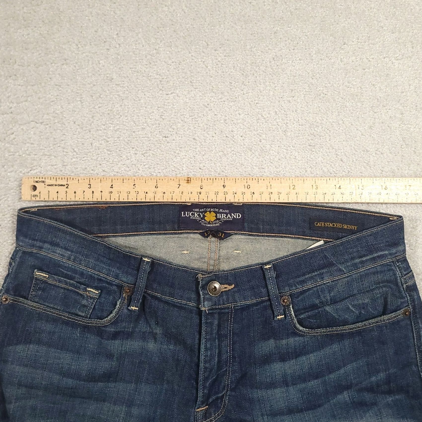 Lucky Brand Lucky Brand Cate Stacked Skinny Jeans Size 12/31 Medium Wash Denim Jeans Womens Slim Stretch 5-Pocket Inseam 30 in Blue Size 34" / US 12 / IT 48 - 3 Thumbnail