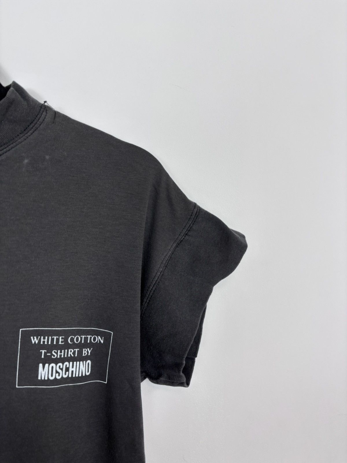 Moschino Vintage 1990s Moschino Women’s Faded Black T-Shirt Tee Size L / US 10 / IT 46 - 8 Thumbnail