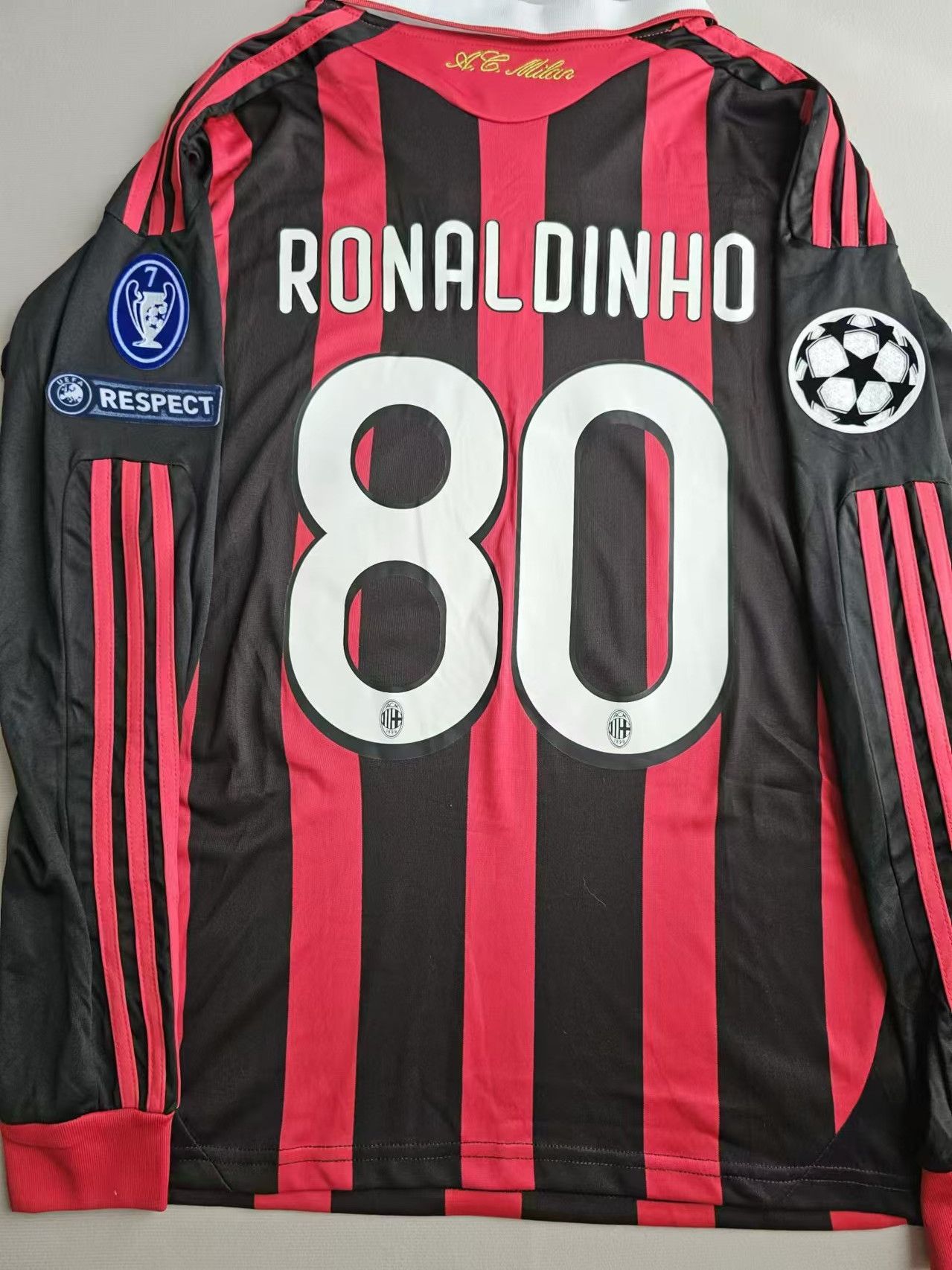 Other 2008 09 AC Milan 80 Ronaldinho Jersey Size US XL / EU 56 / 4 - 1 Thumbnail