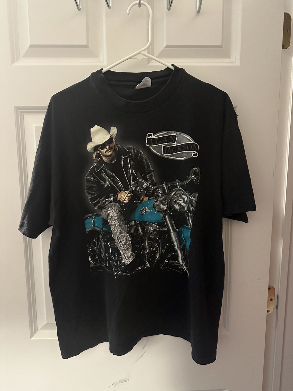 Vintage Vintage Alan Jackson 1992 Tee Size US XL / EU 56 / 4 - 1 Thumbnail