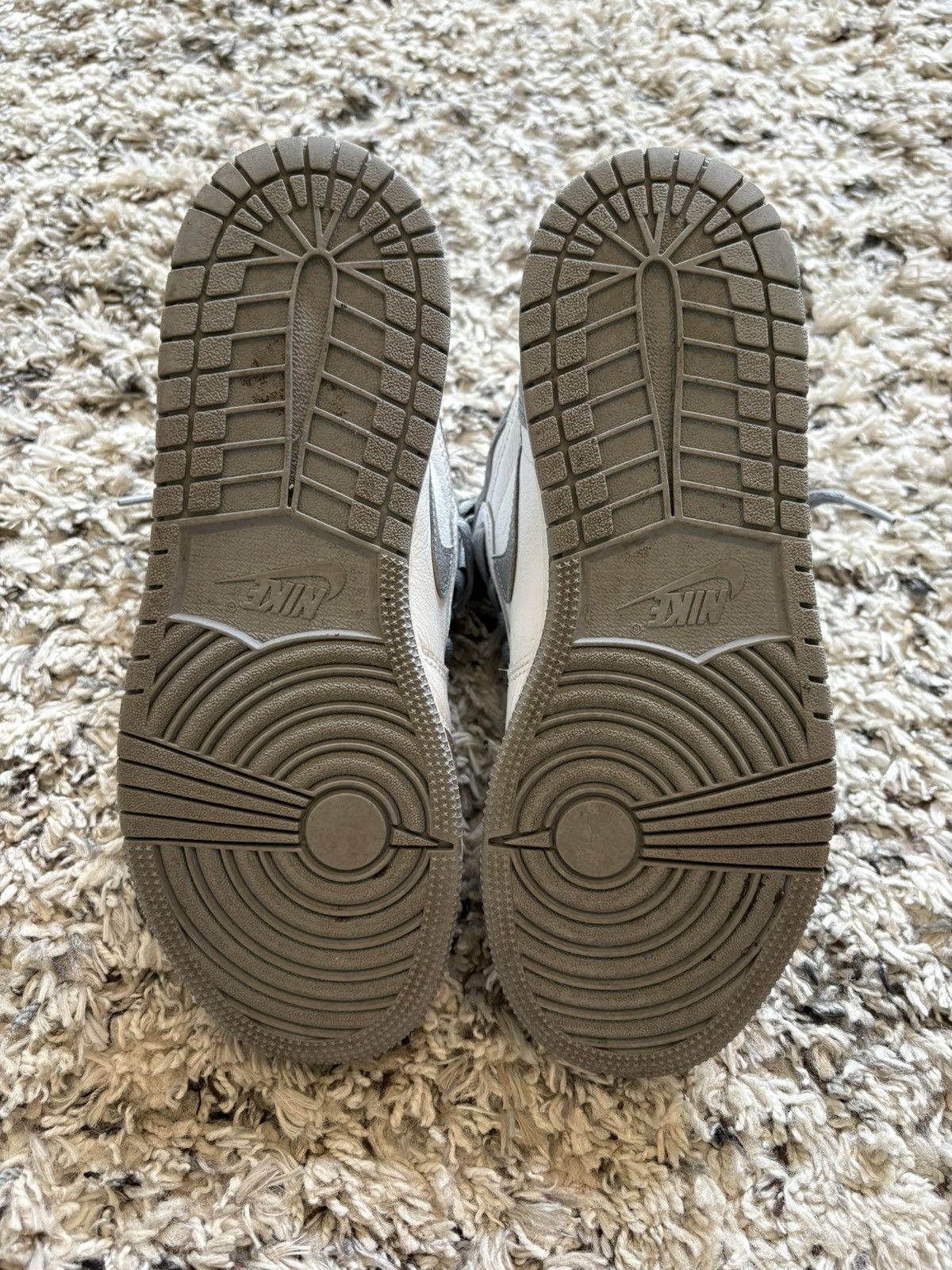 Jordan Brand Air jordan 1’s Size US 5.5 / EU 38 - 4 Thumbnail