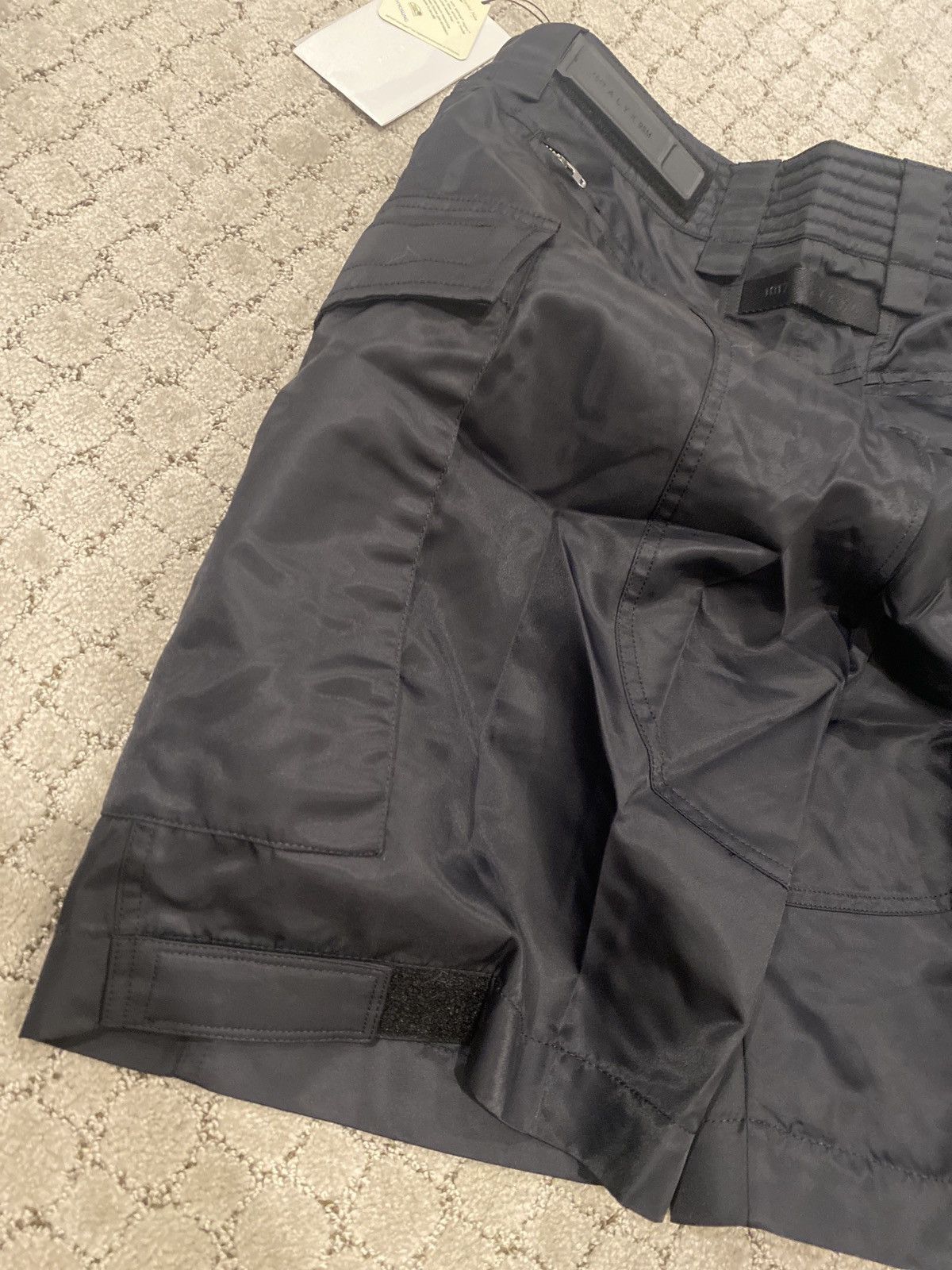 1017 ALYX 9SM 1017 Alyx 9sm FW20 tactical short Size US 30 / EU 46 - 5 Thumbnail