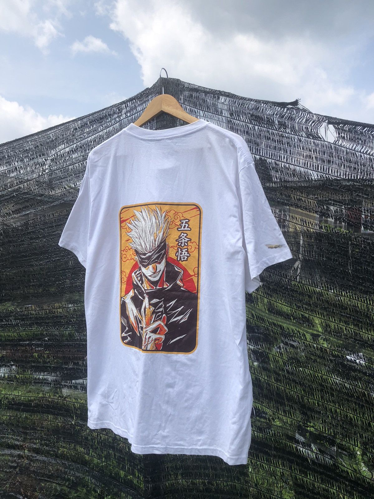 Anime Vintage Anime Jujutsu Kaisen Satoru Gojo Promo Tee Size US XXL / EU 58 / 5 - 6 Thumbnail