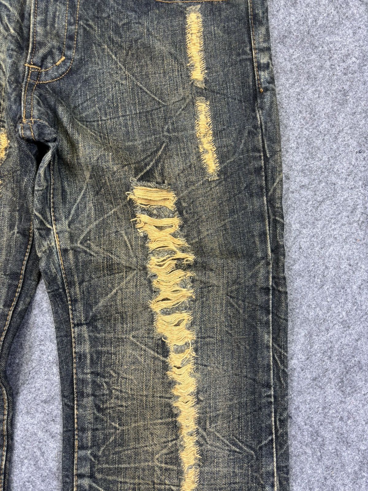Seditionaries KUI Flare Rusty Mudwash Distressed Denim F869 Size US 32 / EU 48 - 5 Thumbnail