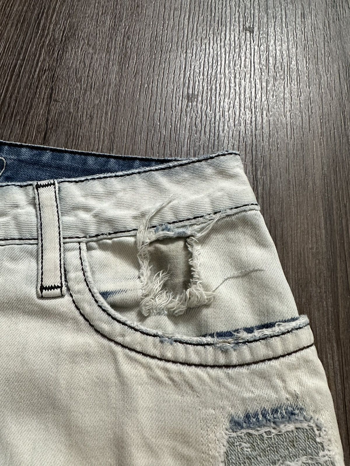 Robins Jeans 🔥Robin’s Jeans🔥 Bleached and Dyed Denim Jeans Size US 31 - 9 Thumbnail