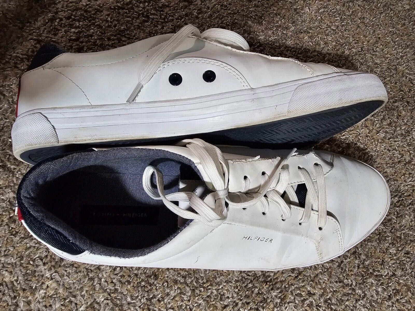Tommy Hilfiger Tommy Hilfiger TMRance White Size 12 DAMAGED Leather Size US 12 / EU 45 - 8 Thumbnail
