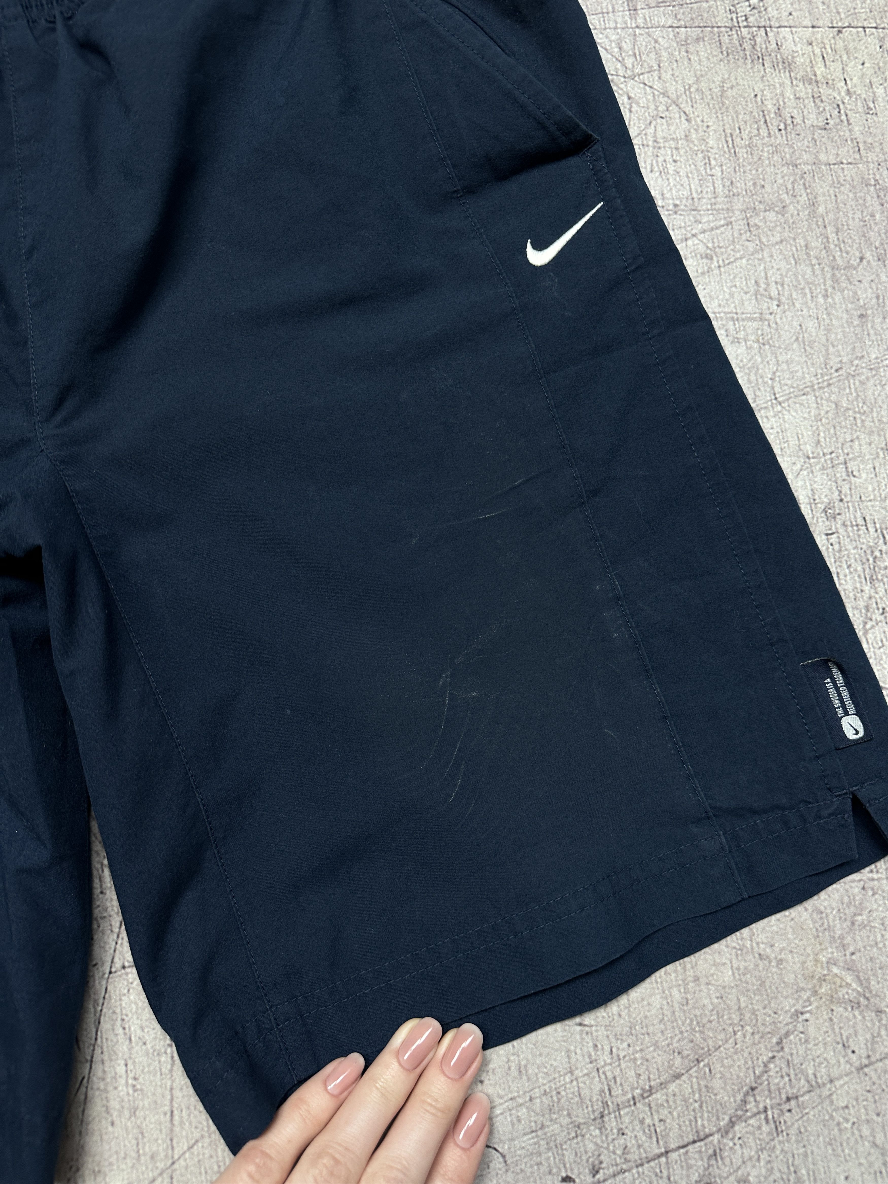 Nike Nike Vintage Mens Nylon Shorts Size US 28 / EU 44 - 3 Thumbnail