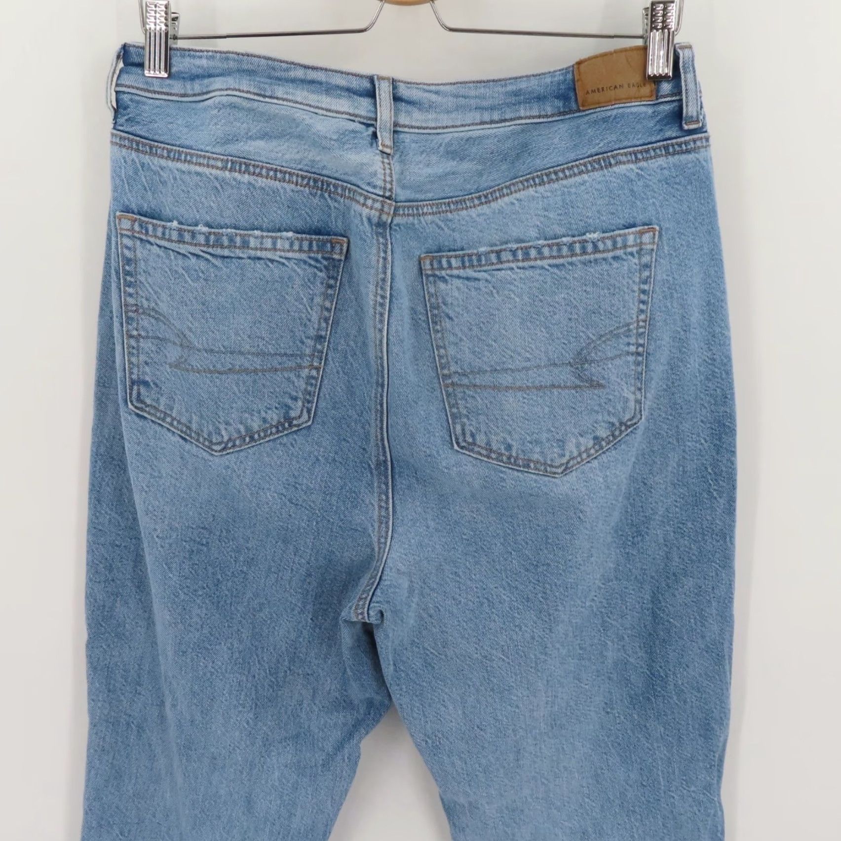American Eagle Outfitters VINTAGE American Eagle Outfitters Women Jeans Mom High Rise Distressed 90s Blue 10 Women Size 32" / US 10 / IT 46 - 7 Thumbnail