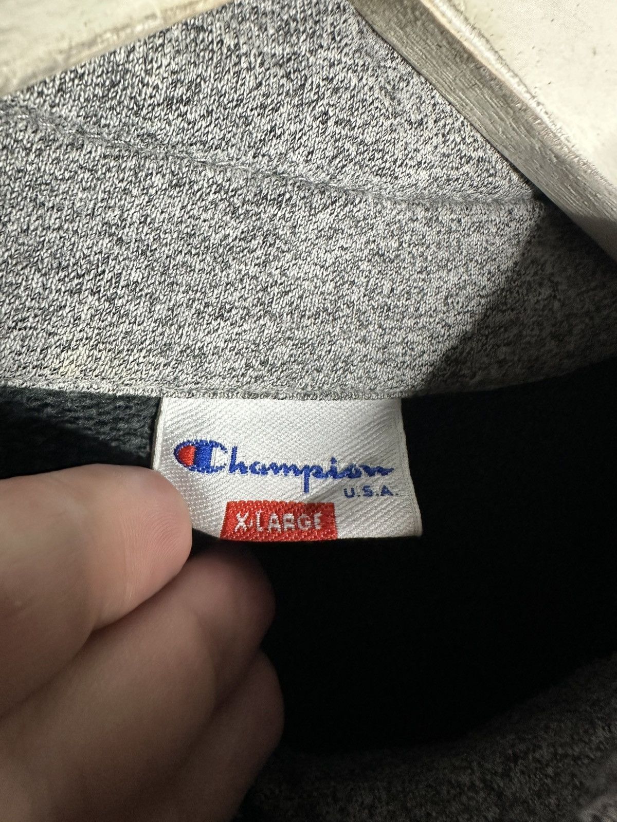 Champion Champion USA Vintage Sweatshirt Black Embroidered Logo XL Size US XL / EU 56 / 4 - 8 Thumbnail
