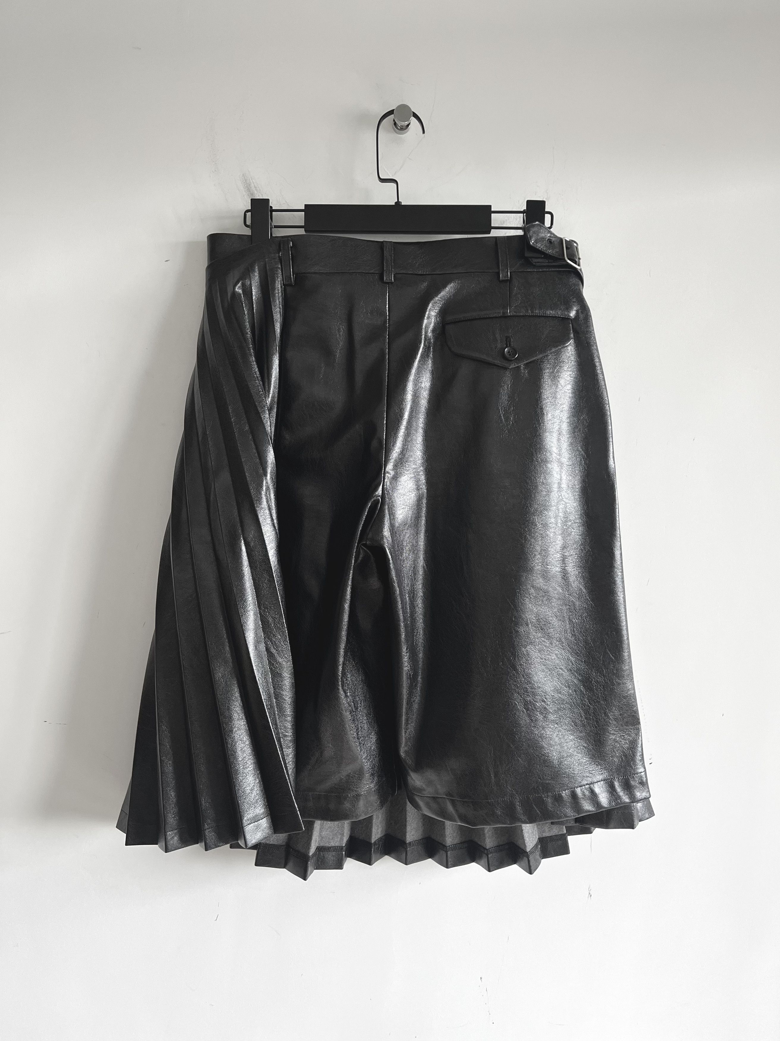 Comme des Garcons Homme Plus COMME des GARCONS Homme - Leather Wrap Pleated Short Pants Size US 30 / EU 46 - 2 Thumbnail