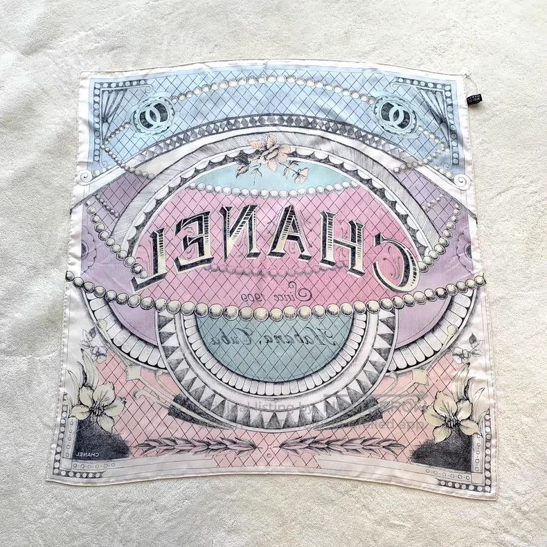 Chanel Chanel Colourful logo letter floral printed mulberry silk Size ONE SIZE - 2 Thumbnail