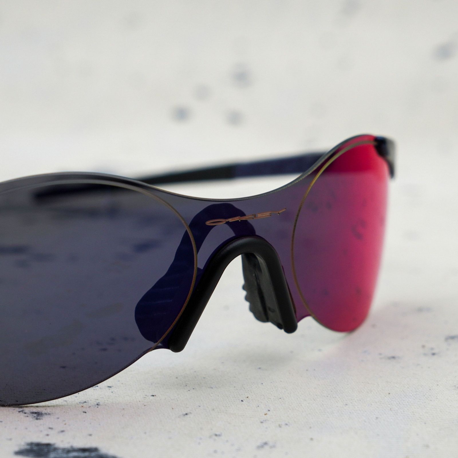 Oakley Iconic 90s oakley iridium mirrored sport logo sunglasses Size ONE SIZE - 6 Thumbnail