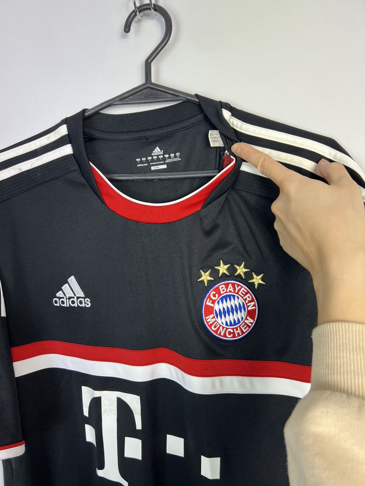 Adidas Bayern Munich 2011-12 Third Soccer Jersey Adidas Size US L / EU 52-54 / 3 - 2 Thumbnail