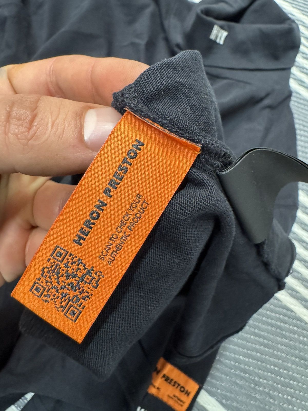 Heron Preston Heron Preston HPNY long sleeve Size US L / EU 52-54 / 3 - 5 Thumbnail