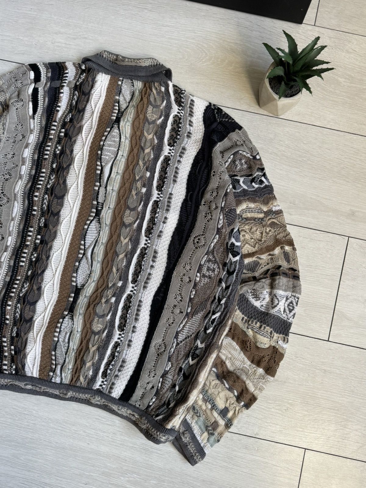 Coogi ❗️RARE❗️Vintage Coogi Mercerised Cotton Button Up Sweater Size US S / EU 44-46 / 1 - 9 Thumbnail