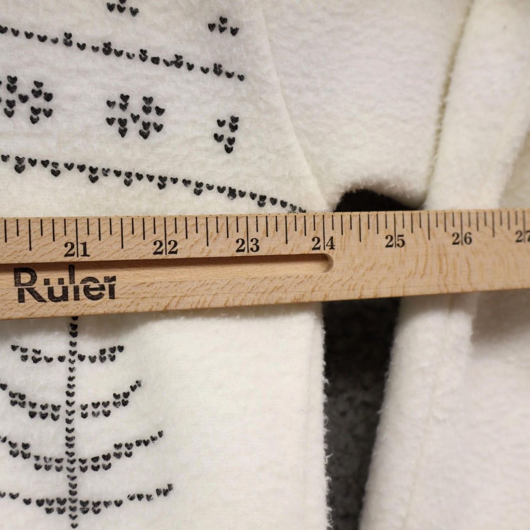 Vintage VINTAGE Bog Sport Sweater Unisex Adults Pullover 90s White Wide V-Neck Long Sleeve Oversized Casual Tweed Knit Pullover Large L Men Women Size US L / EU 52-54 / 3 - 3 Thumbnail