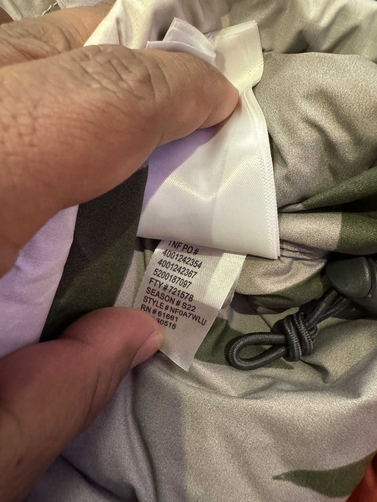 Kaws × The North Face KAWS X THE NORTH FACE 1996 NUPTSE JACKET MOONLIGHT IVORY Size US L / EU 52-54 / 3 - 6 Thumbnail