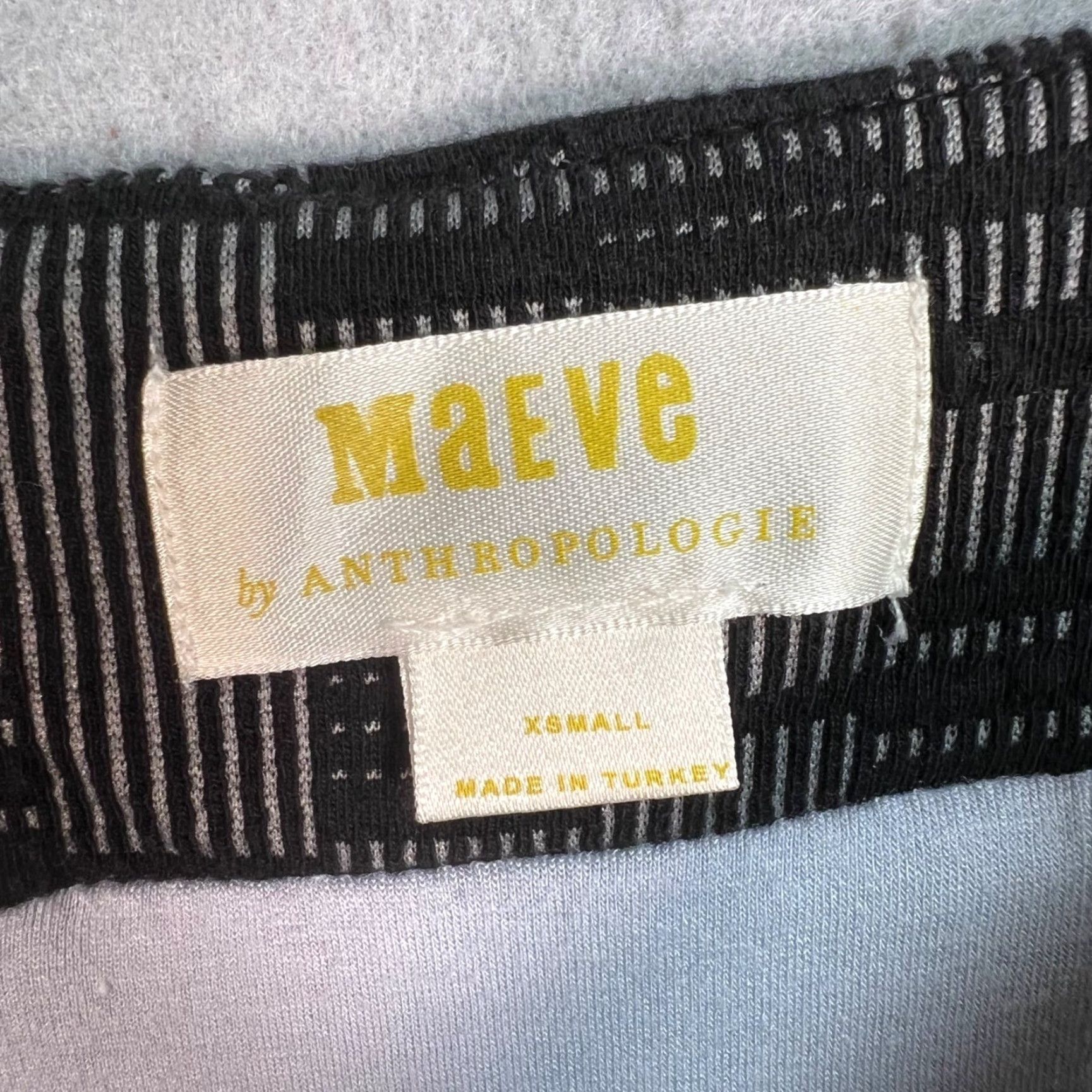Anthropologie VINTAGE Maeve By Anthropologie Black & White Geometric Pencil Skirt Womens Size XS Size 26" / US 2 / IT 38 - 3 Thumbnail